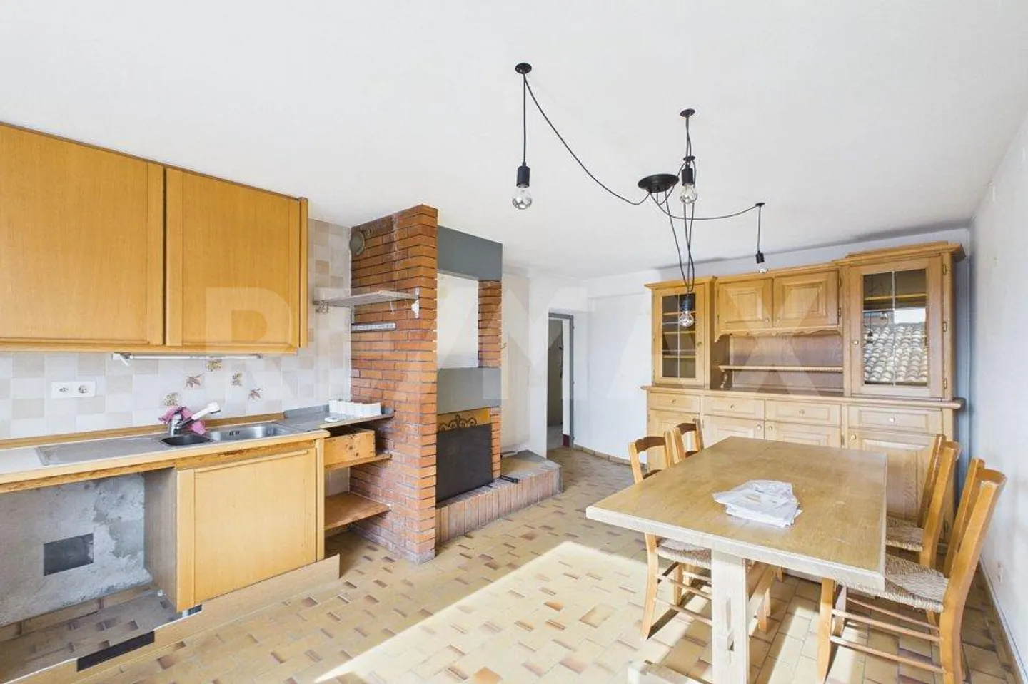 Large core property to be enhanced into two residential units - Photo 5 of 13