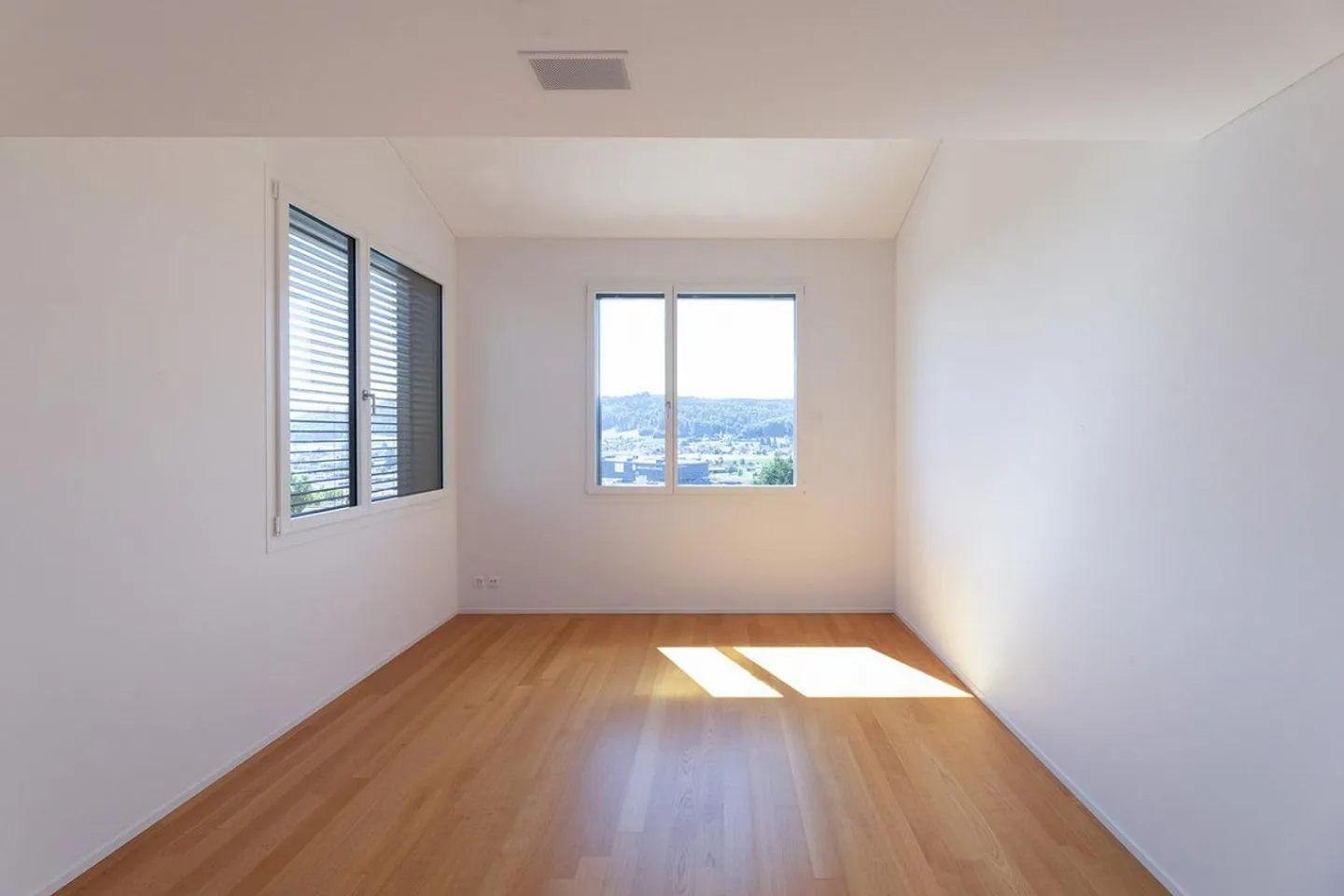 Freistehendes Einfamilienhaus - Foto 9 von 14