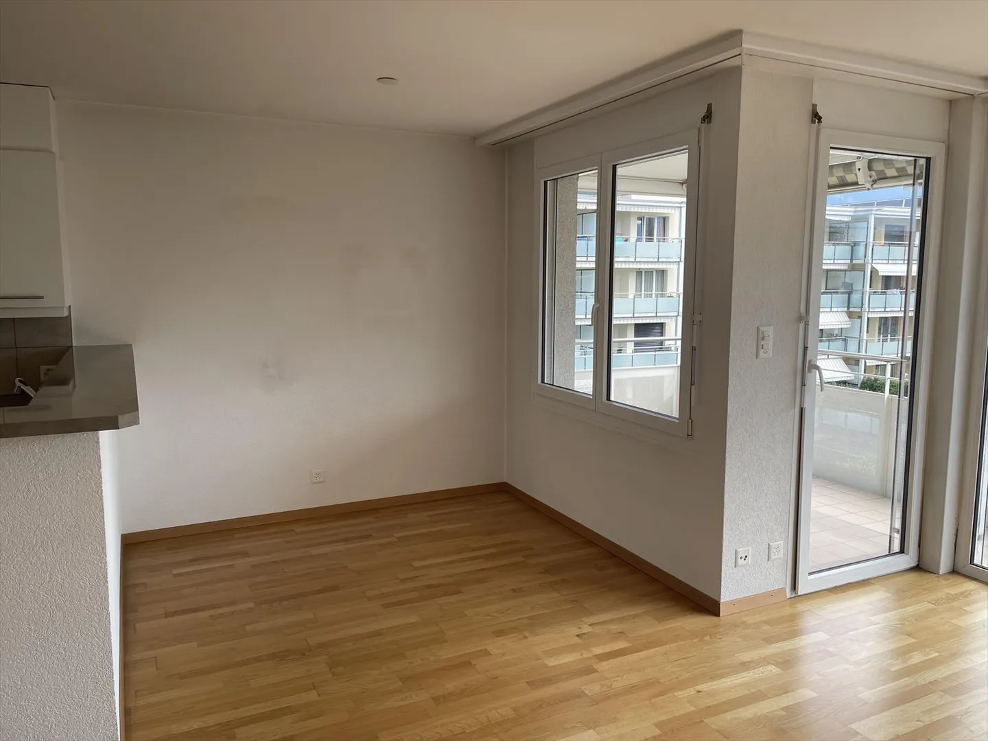 Wohnung in der Nähe aller Annehmlichkeiten - Foto 3 von 16