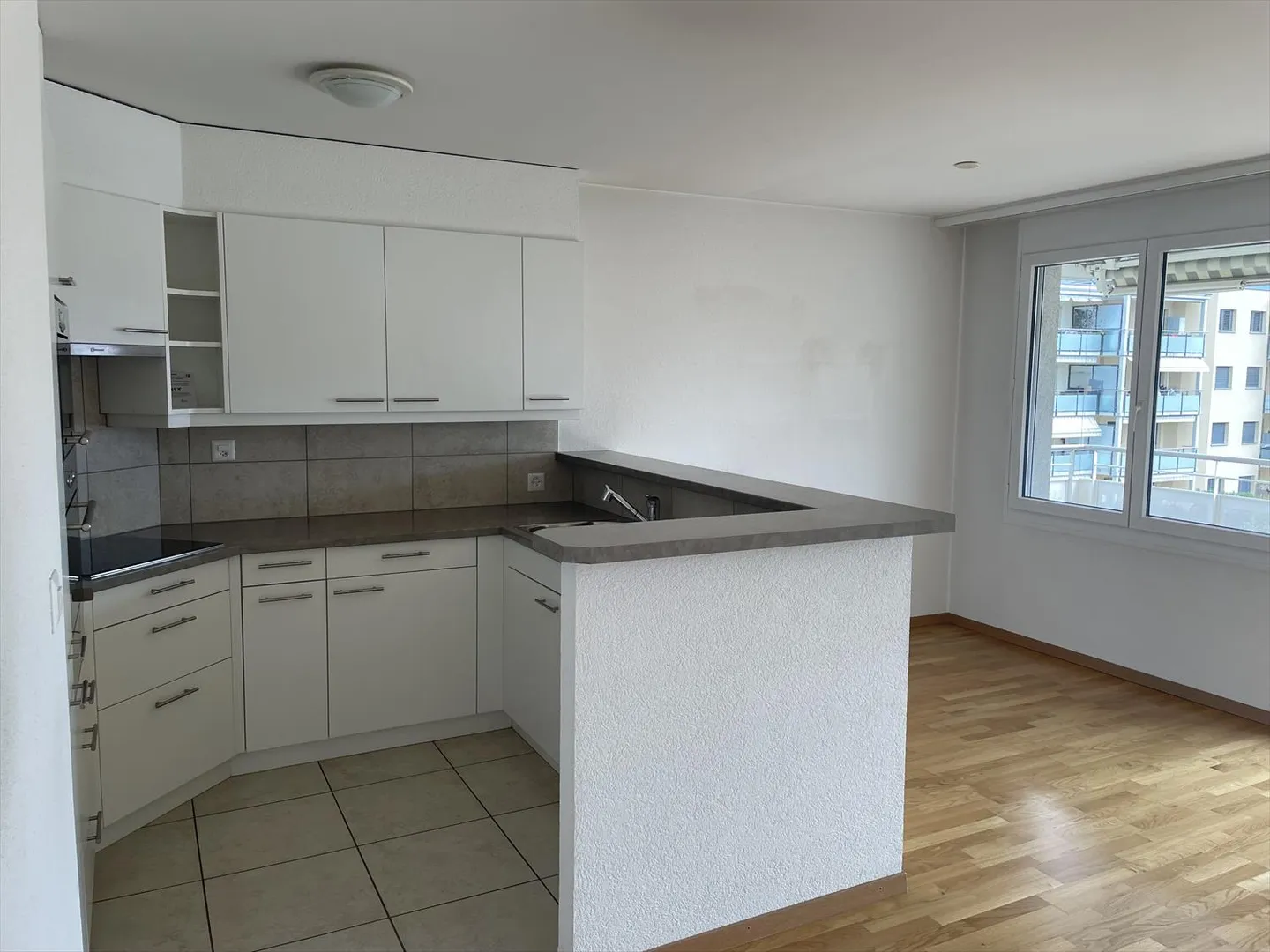 Wohnung in der Nähe aller Annehmlichkeiten - Foto 5 von 16