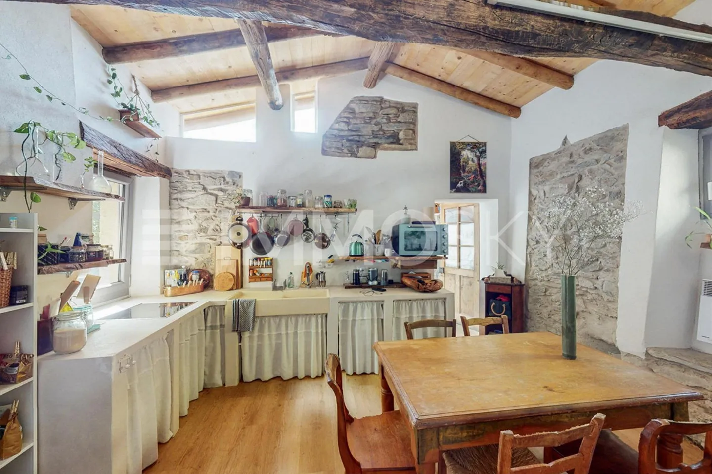 Rustico completamente ristrutturato - Cademario - Foto 7 di 12