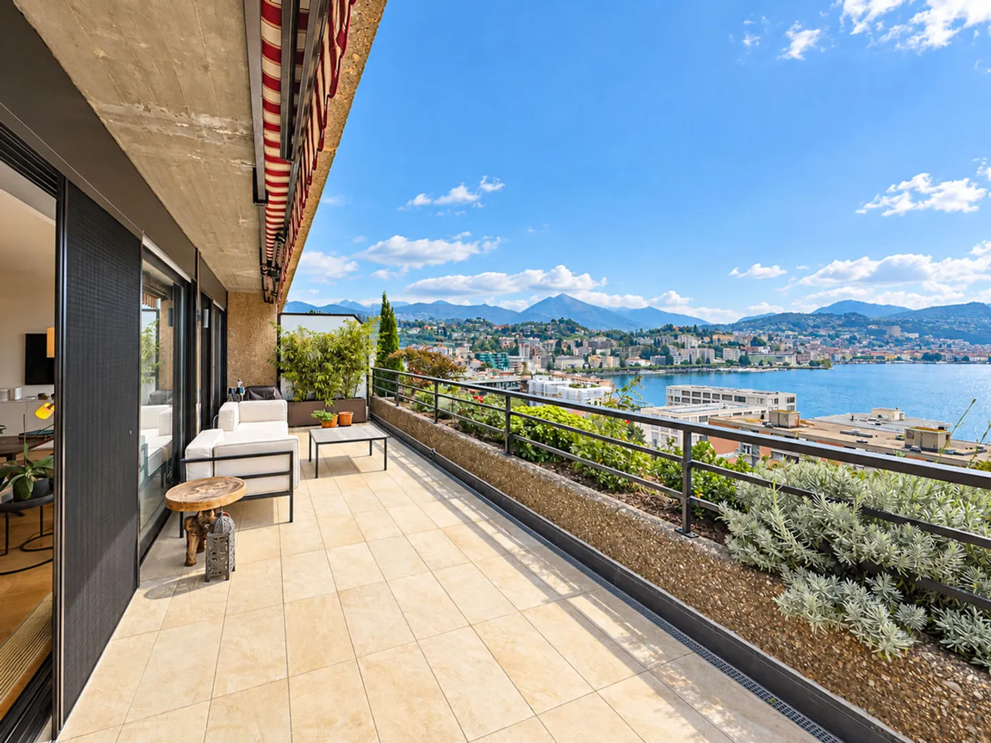 Geräumige 4,5-Zimmer-Wohnung mit Seeblick in Paradiso - Foto 7 von 10