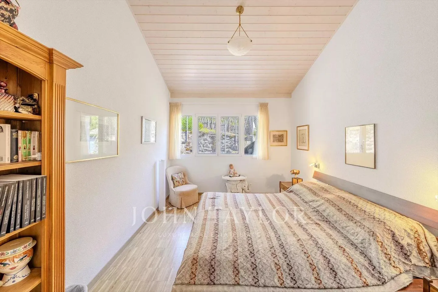 Light, Space and Modern Comfort Above Lake Geneva - Foto 7 di 13