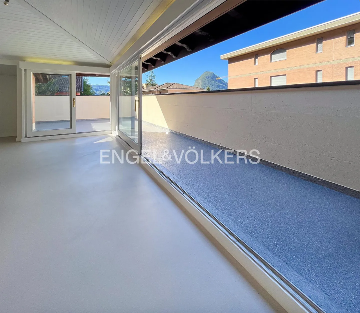 Penthouse élégant à louer à Lugano - Photo 6 sur 28