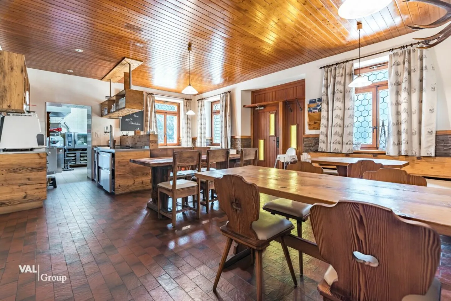 Hotel-Restaurant Jägerheim an bester Lage mit vielfältigen Nutzungsmöglichkeiten - Foto 7 von 12