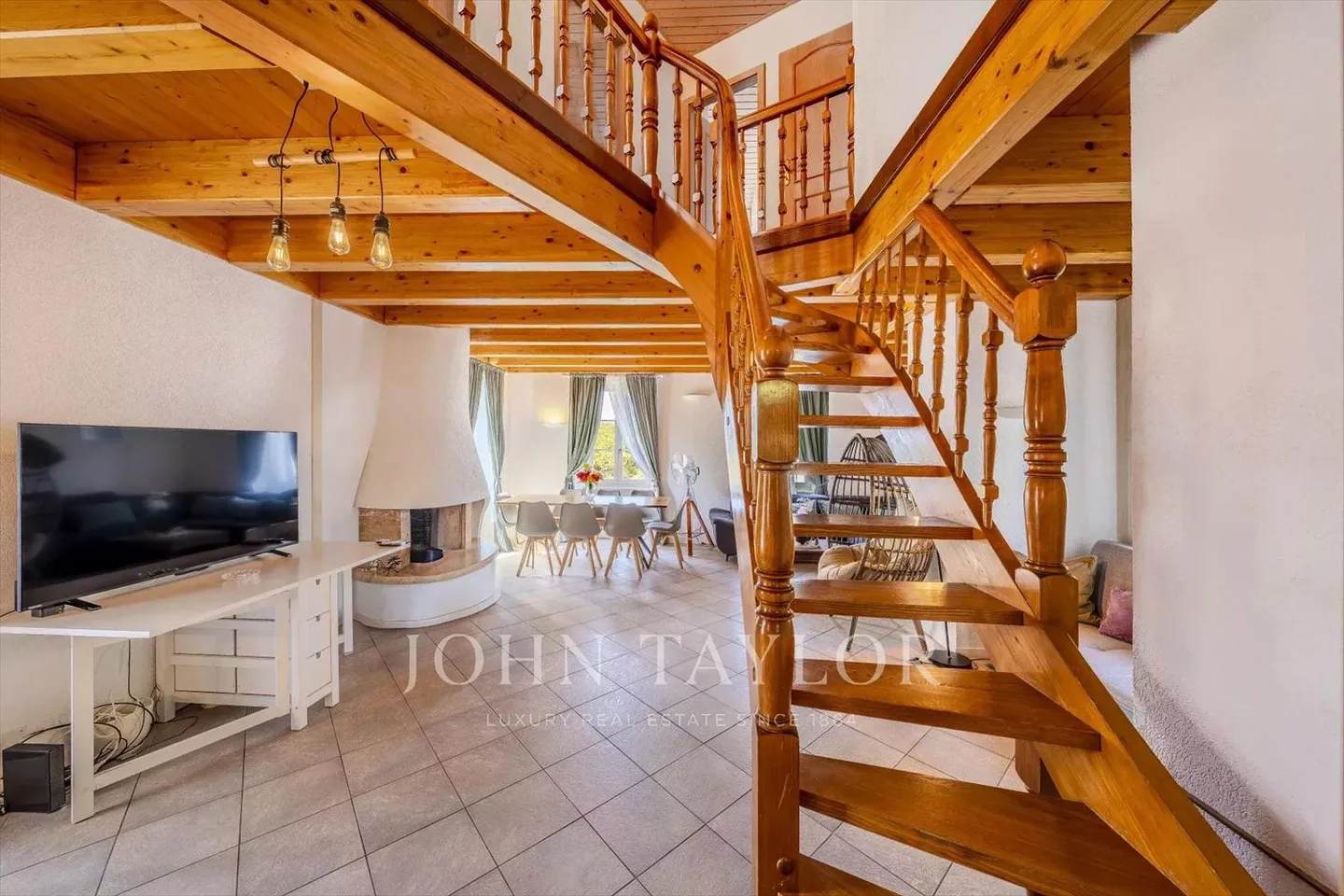 EXCLUSIF! Maison avec 3 appartements - Photo 7 sur 13