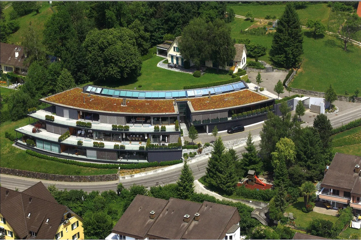 Exclusive Terrace Apartment in Herrliberg - Photo 1 of 9