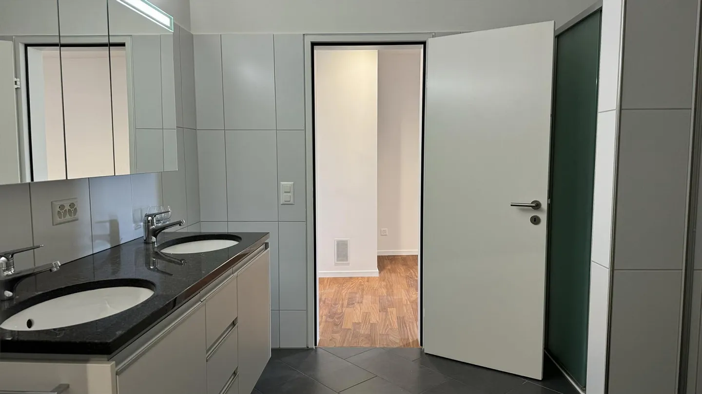 Exclusive Terrace Apartment in Herrliberg - Photo 7 of 9