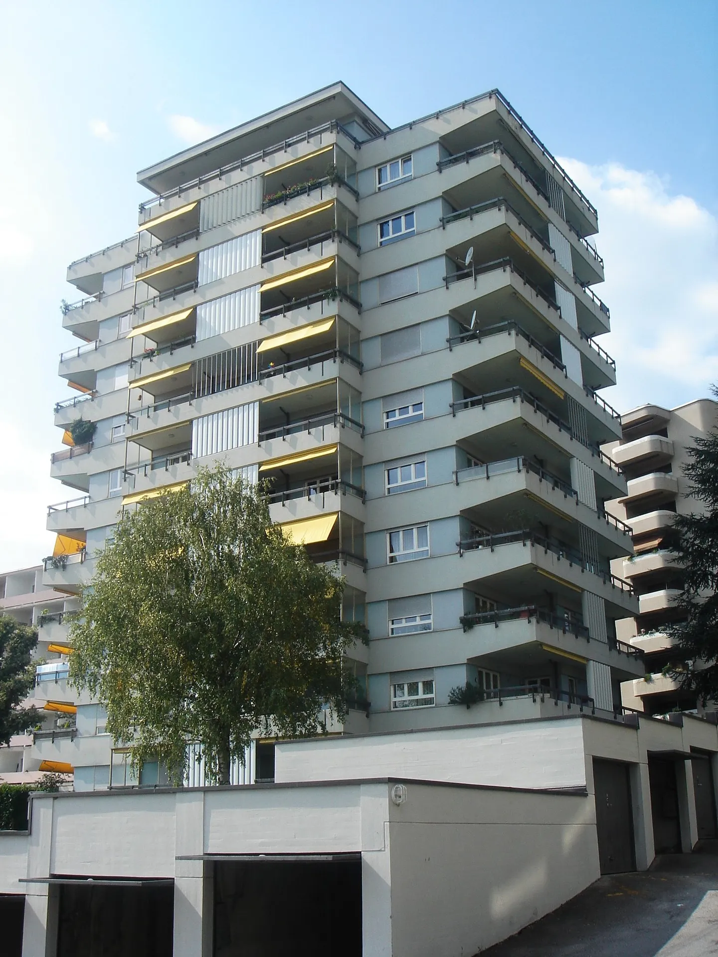 COLDRERIO - APPARTAMENTO DI DUE CAMERE DA AFFITTARE - Foto 1 di 8