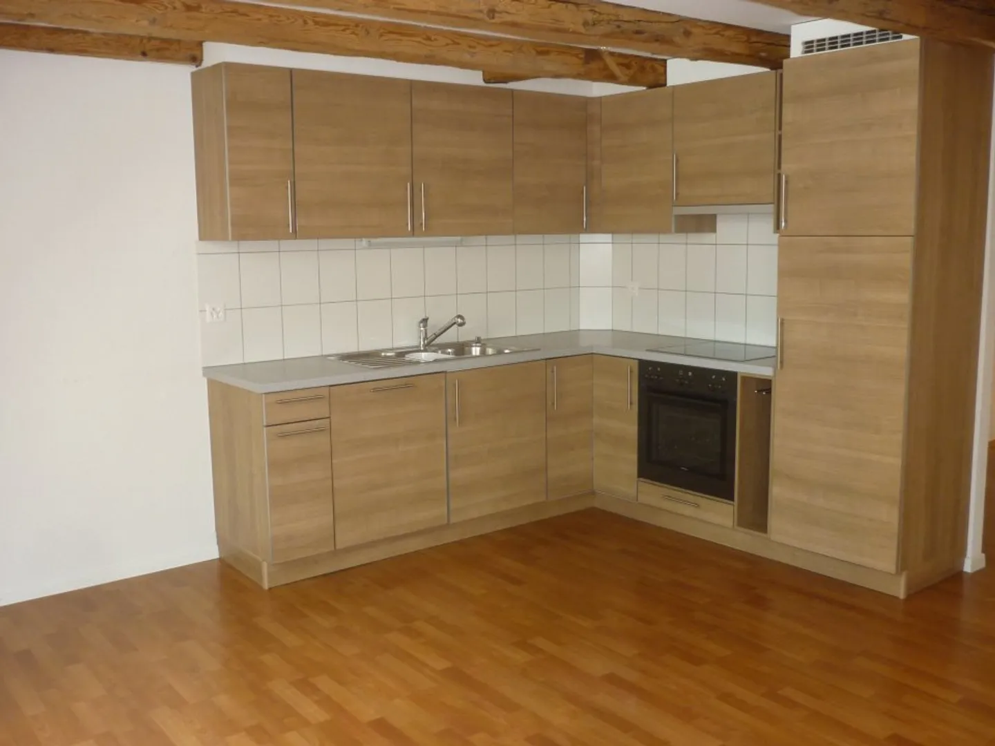04543 - 2-room apartment - Daniel-Jeanrichard 7 - La Chaux-de-Fonds - Photo 1 of 6