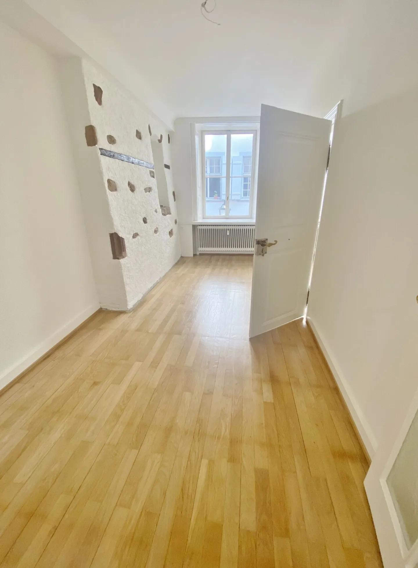 Sanierte Altbauwohnung im Herzen von Basel - Photo 5 sur 8