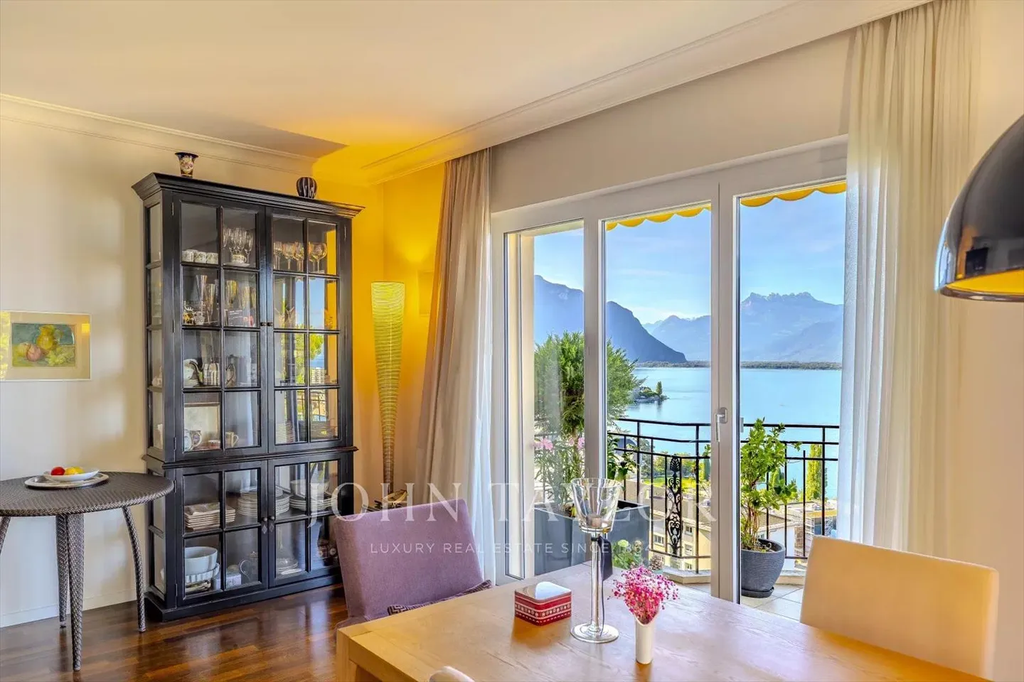 EXKLUSIVE! Schöne Wohnung mit atemberaubender Aussicht - Foto 3 von 11