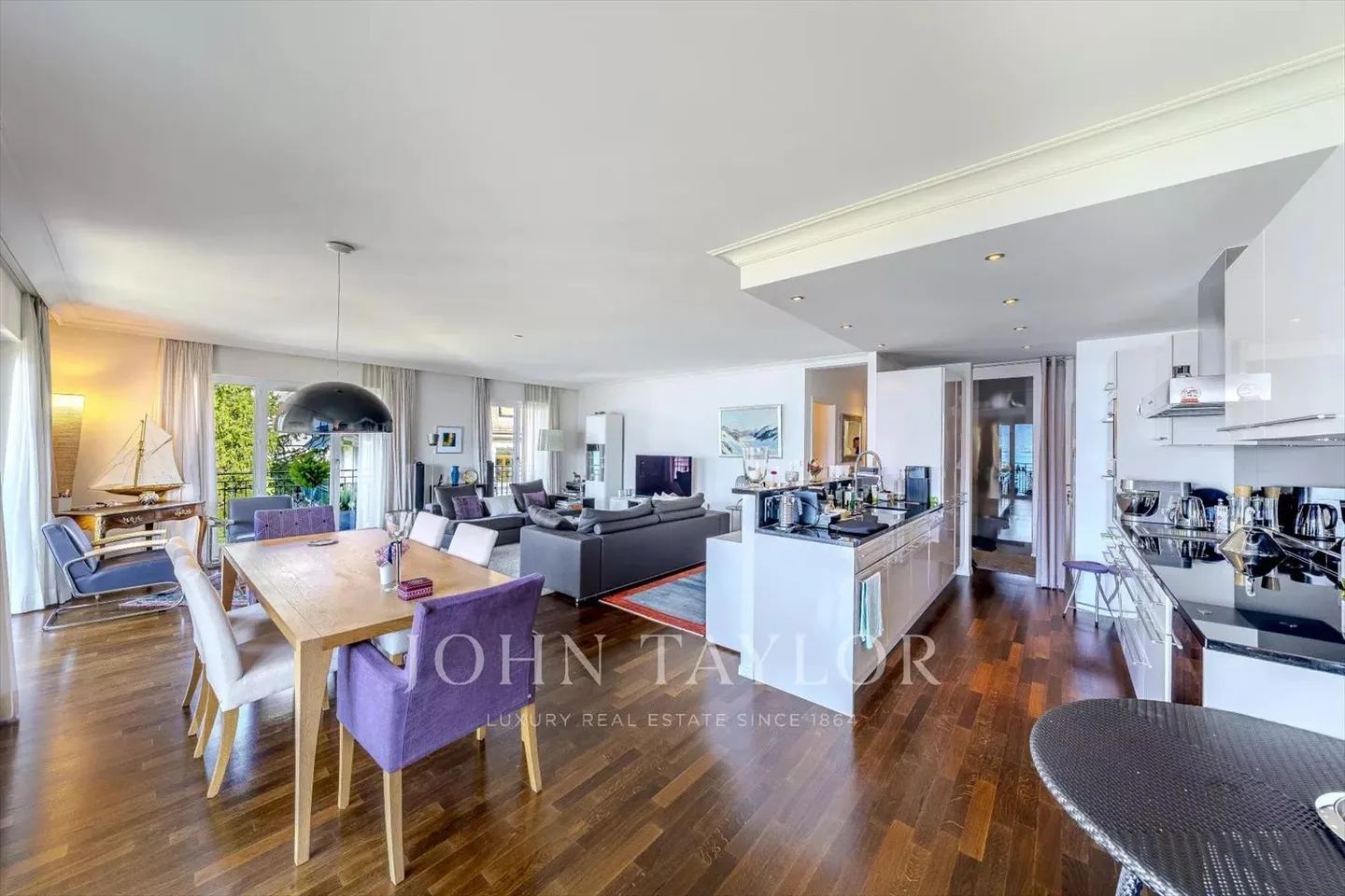 EXKLUSIVE! Schöne Wohnung mit atemberaubender Aussicht - Foto 4 von 11