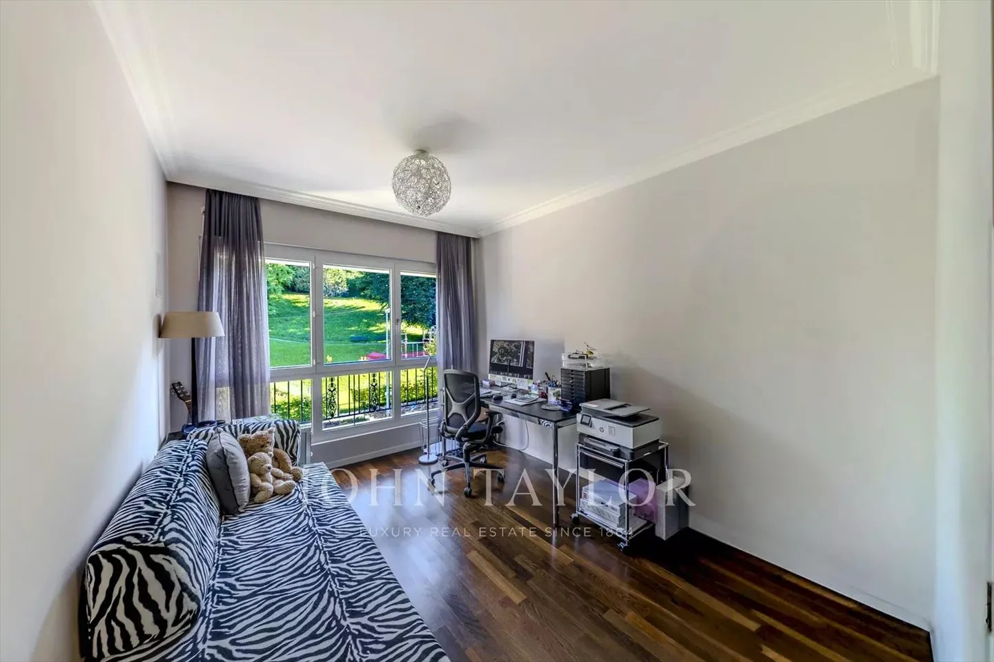 EXKLUSIVE! Schöne Wohnung mit atemberaubender Aussicht - Foto 8 von 11