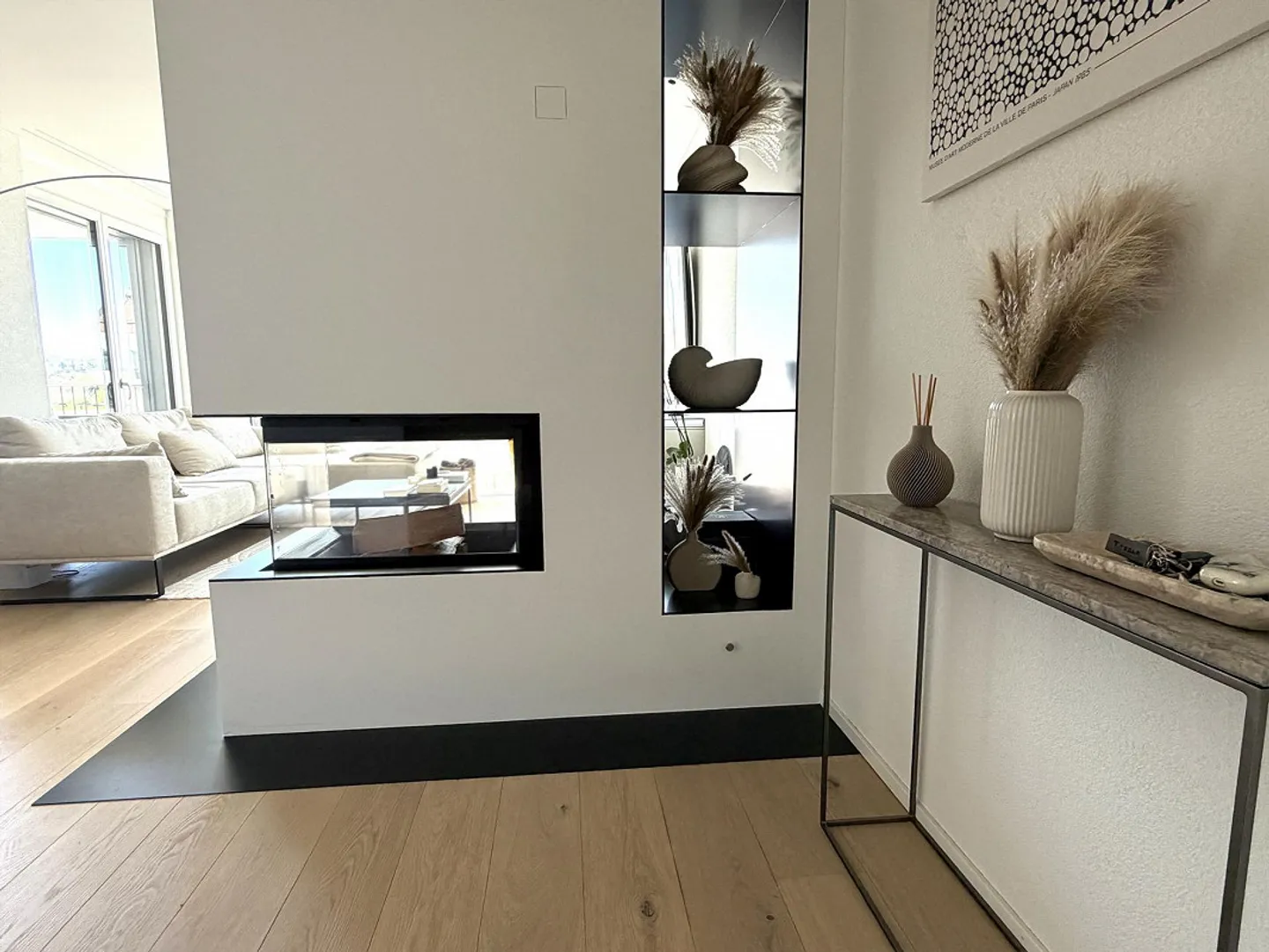 Vivere comodamente vicino al lago con due terrazze e smart home - Foto 8 di 30