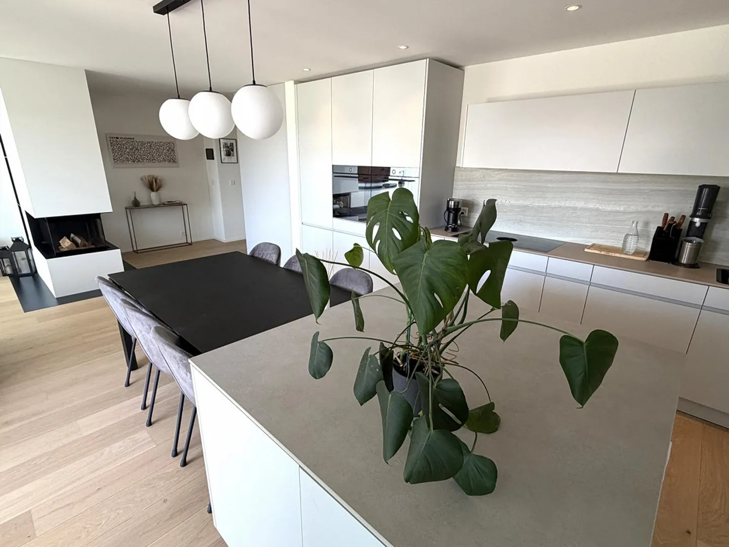 Vivere comodamente vicino al lago con due terrazze e smart home - Foto 10 di 30