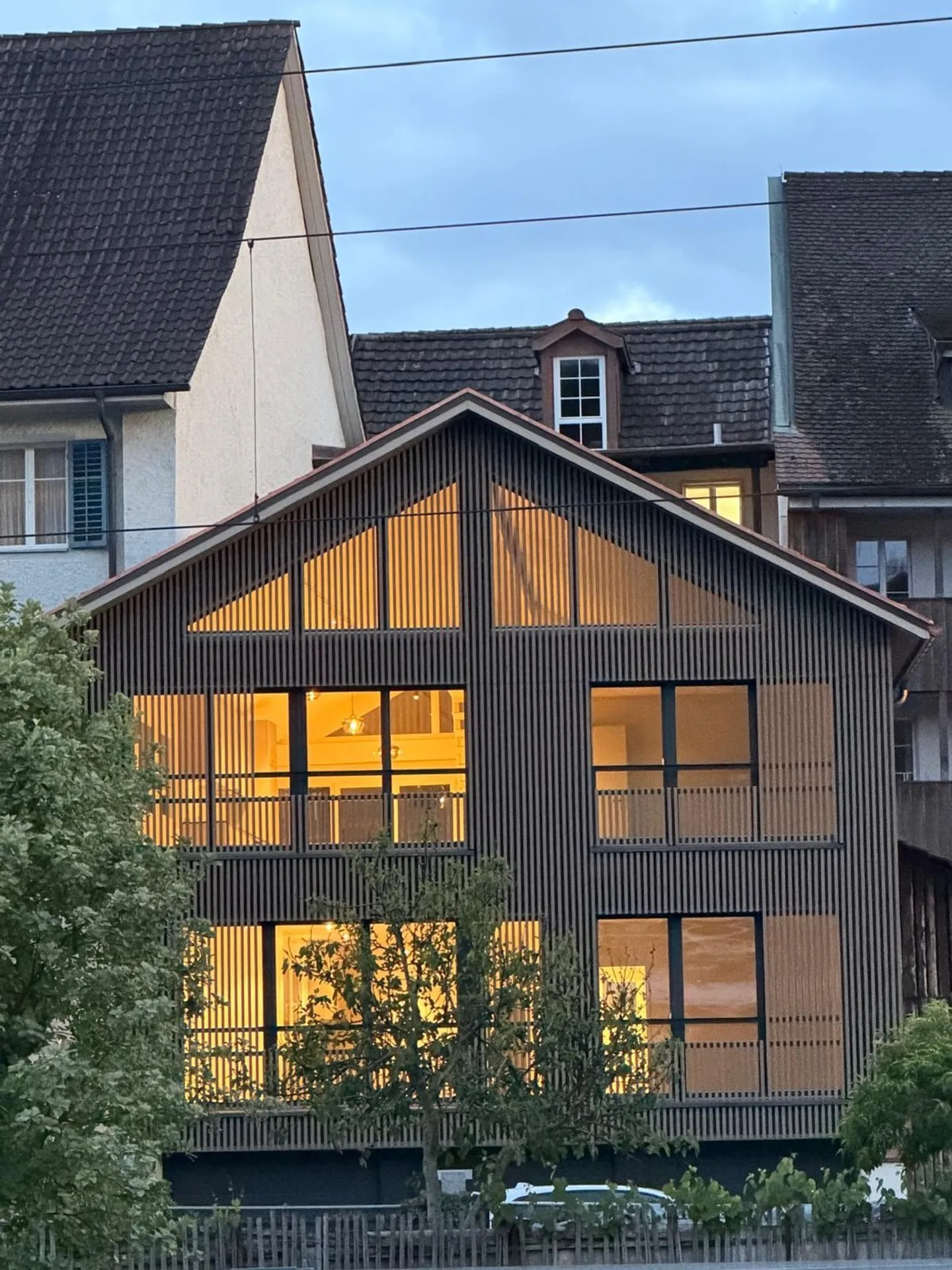 Moderne 3.5-Zimmer Wohnung - Foto 2 von 12