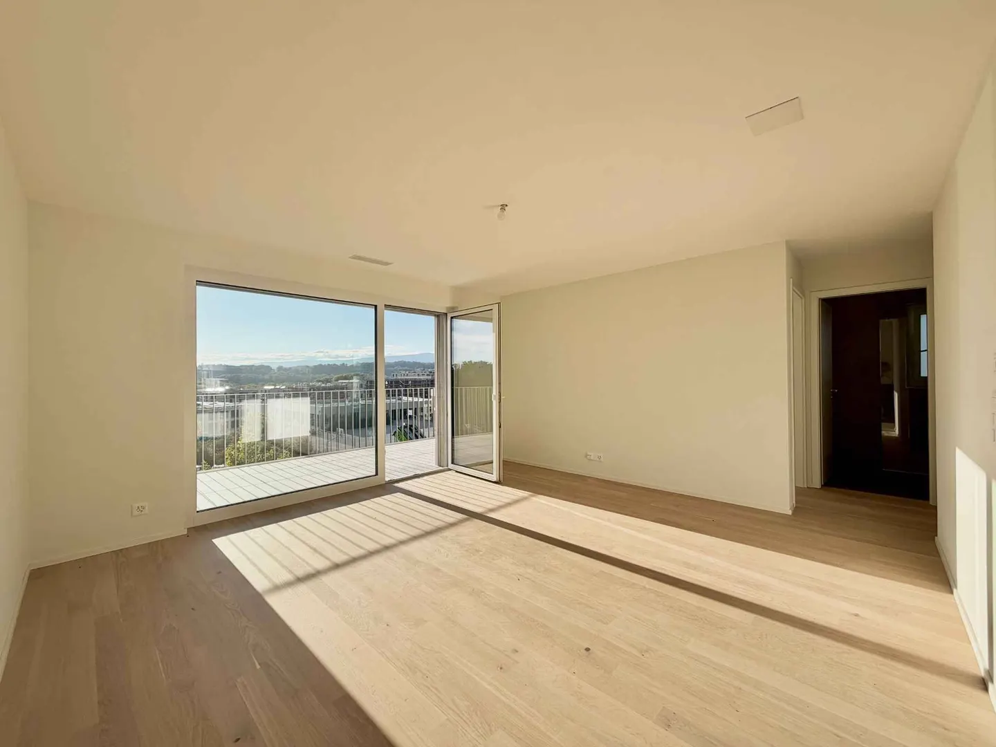 Modernes 3.5-Zimmer-Apartment - Foto 1 von 10