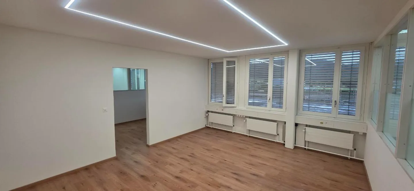 Bureau à louer - Photo 4 sur 5