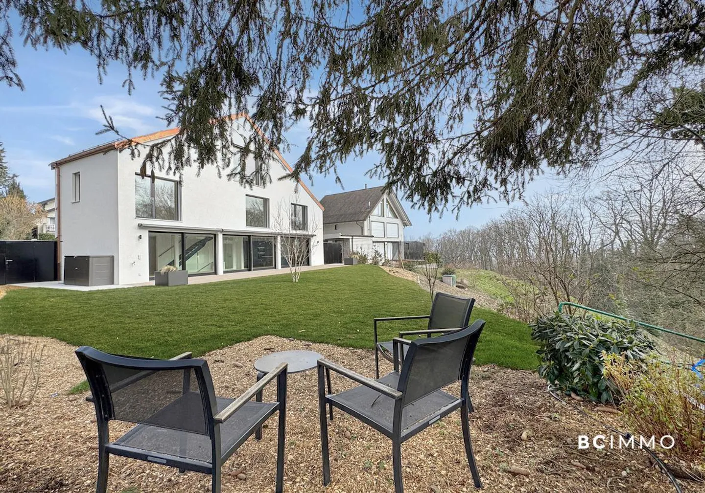 Elegante zeitgenössische Villa mit Aufzug in Crans-près-Céligny - Foto 8 von 13
