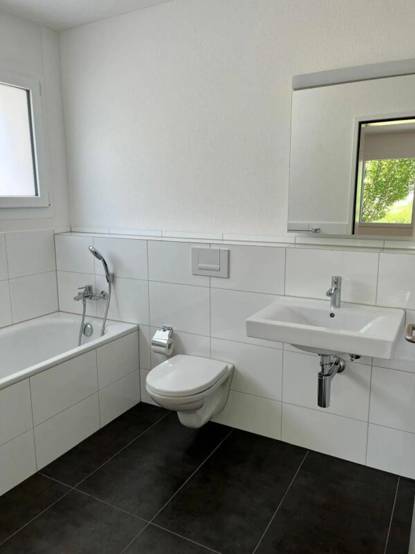 Appartement de jardin 3,5 pièces attrayant - Photo 5 sur 9