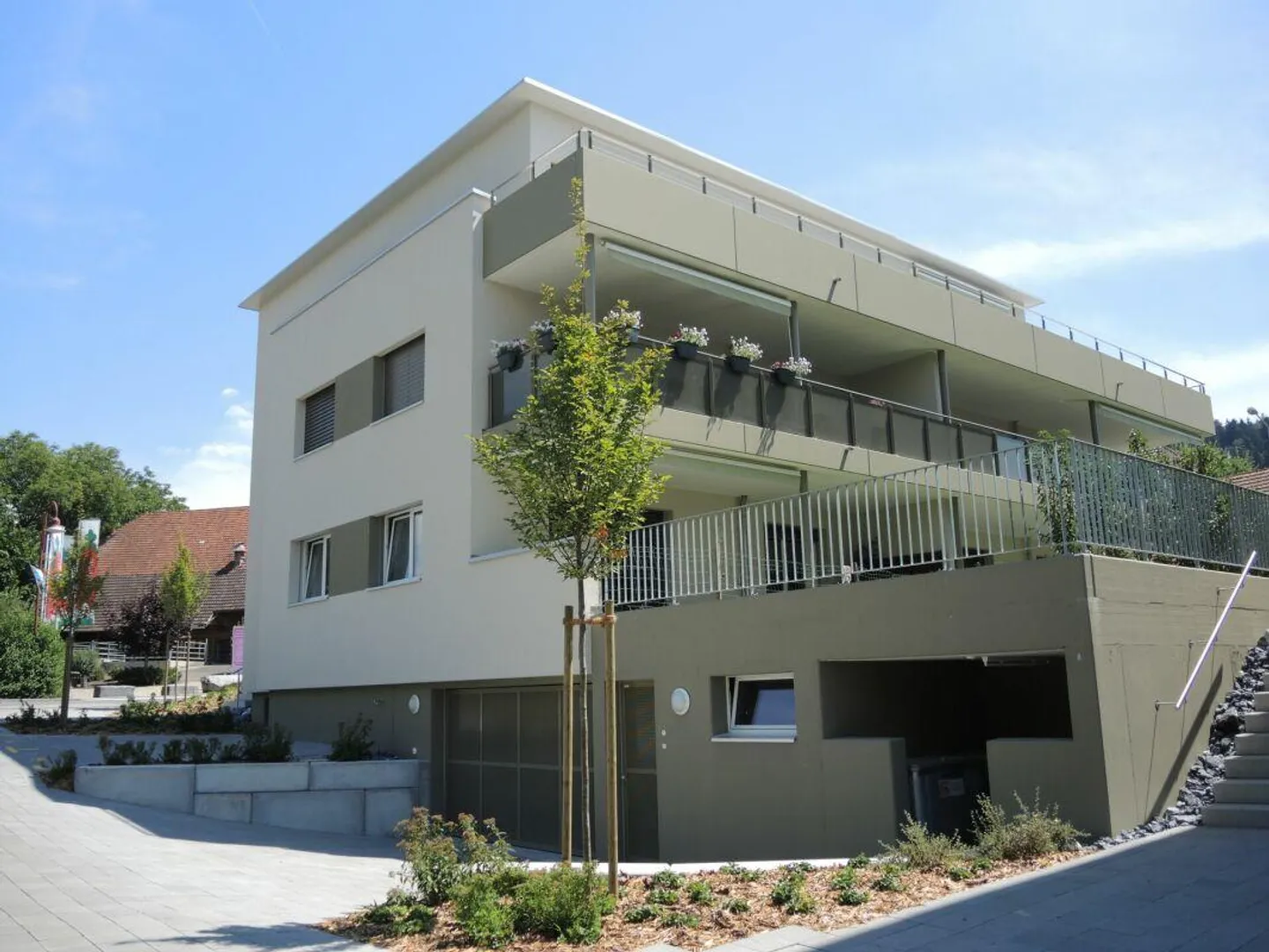 Appartement de jardin 3,5 pièces attrayant - Photo 8 sur 9