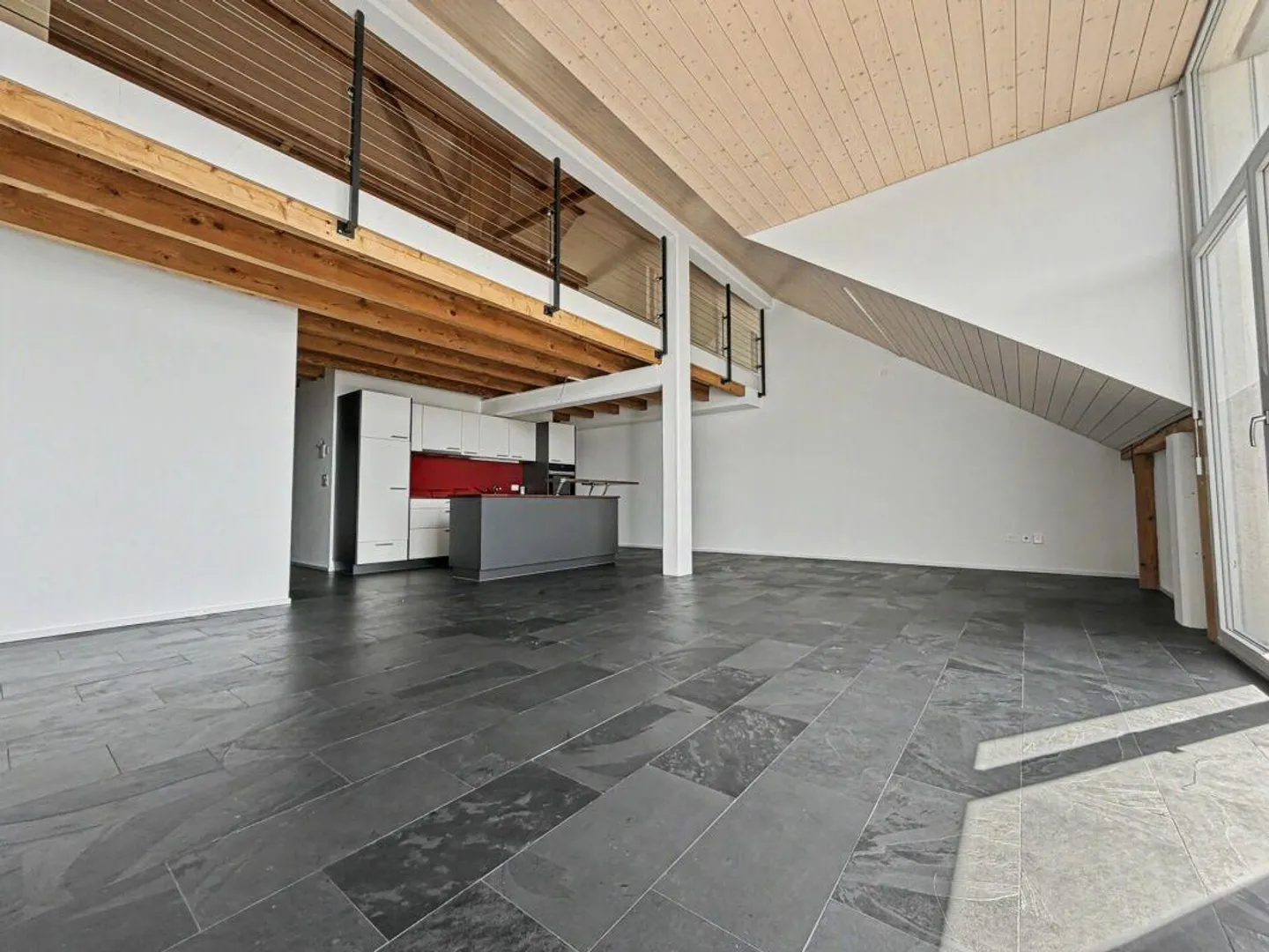 Bel appartement avec vue imprenable - Photo 2 sur 12