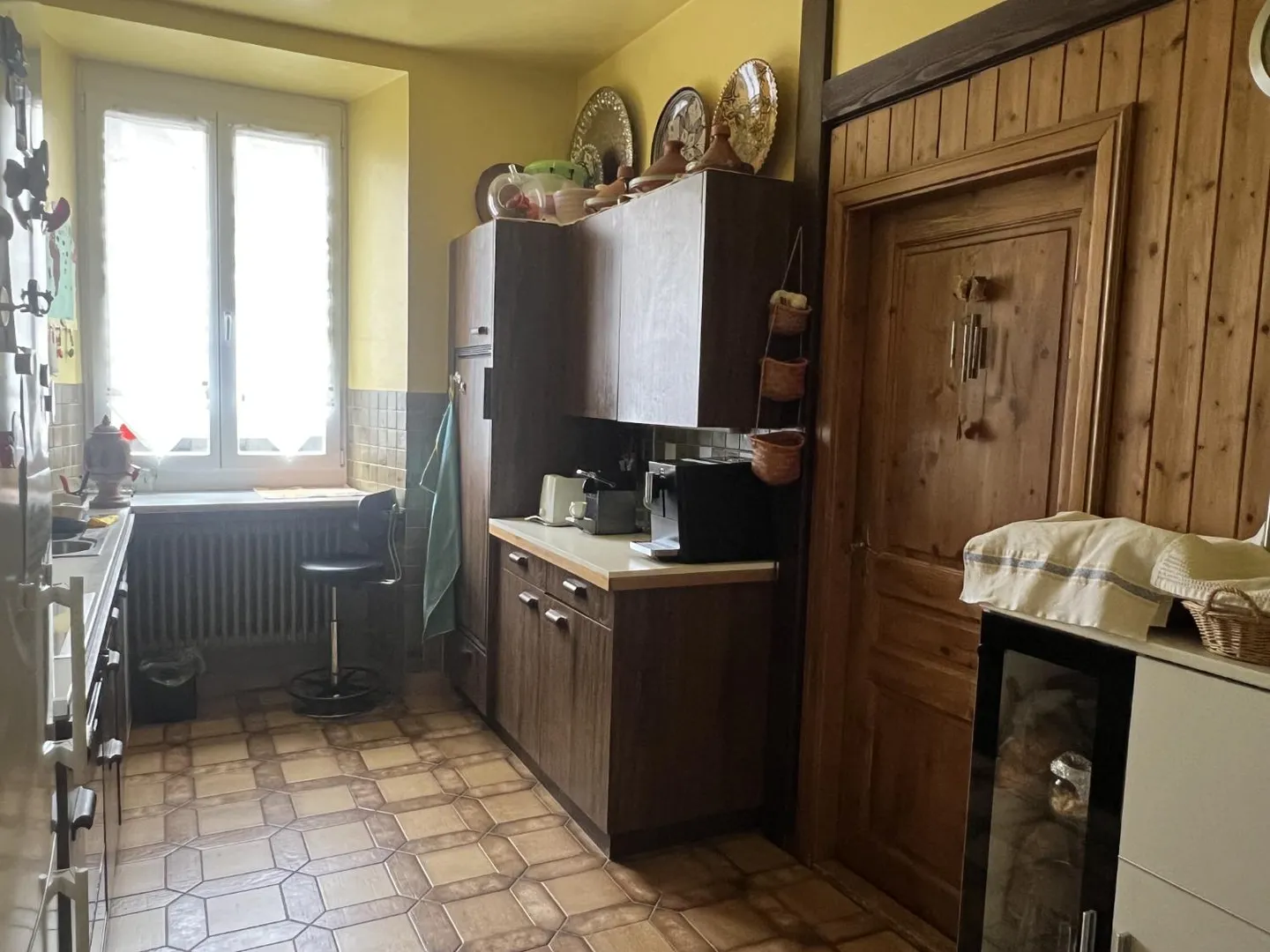 Charmant appartement 4 pièces au rez-de-chaussée surélevé à La Chaux-de-Fonds - Photo 6 sur 11