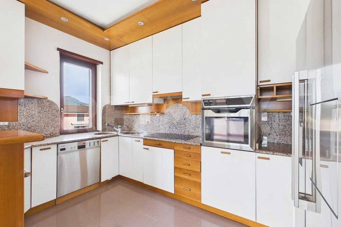 Coldrerio - 3.5 locali ultimo piano con vista - Foto 5 di 12