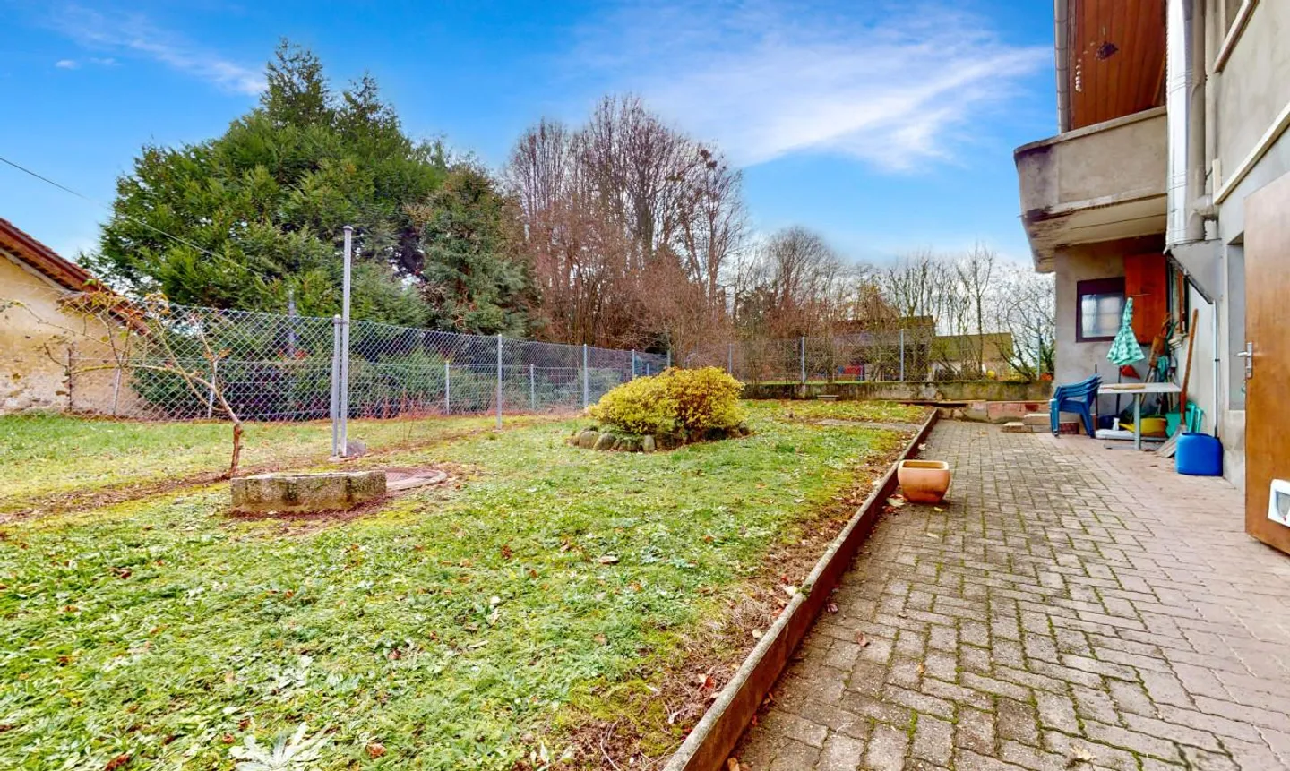 Haus mit Umwandlungspotenzial mit Garten in Grandson! - Foto 12 von 13