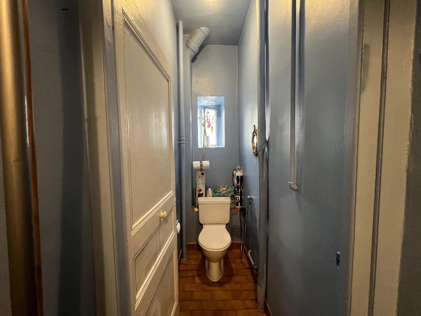 Charmant appartement 4 pièces au rez-de-chaussée surélevé à La Chaux-de-Fonds - Photo 9 sur 11