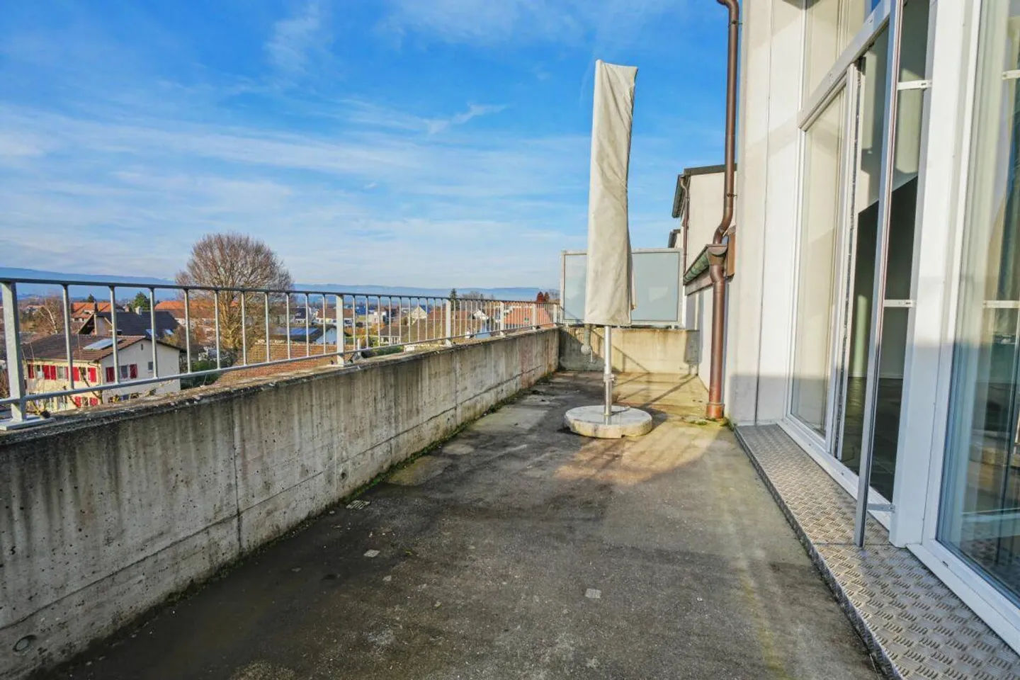 Bel appartement avec vue imprenable - Photo 11 sur 12