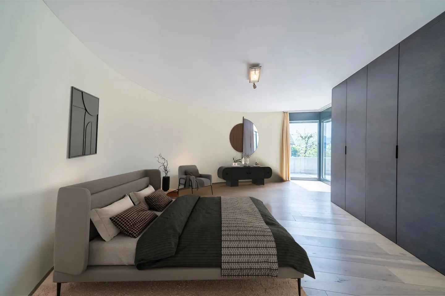 Luxury Apartment with Lake View - Photo 5 of 9
