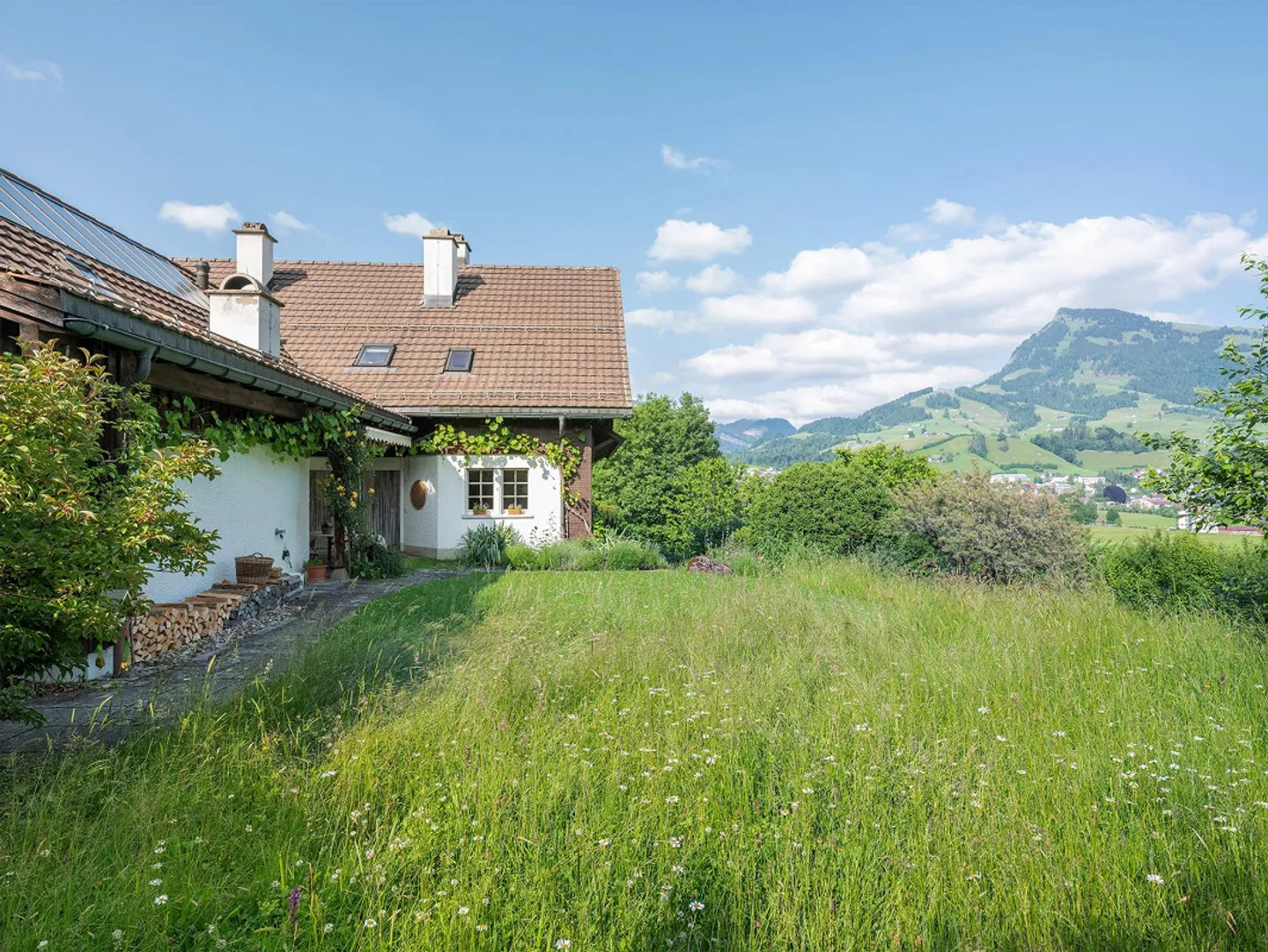 Maison individuelle exclusive de 8 1/2 pièces avec charme et vue panoramique - Photo 3 sur 10