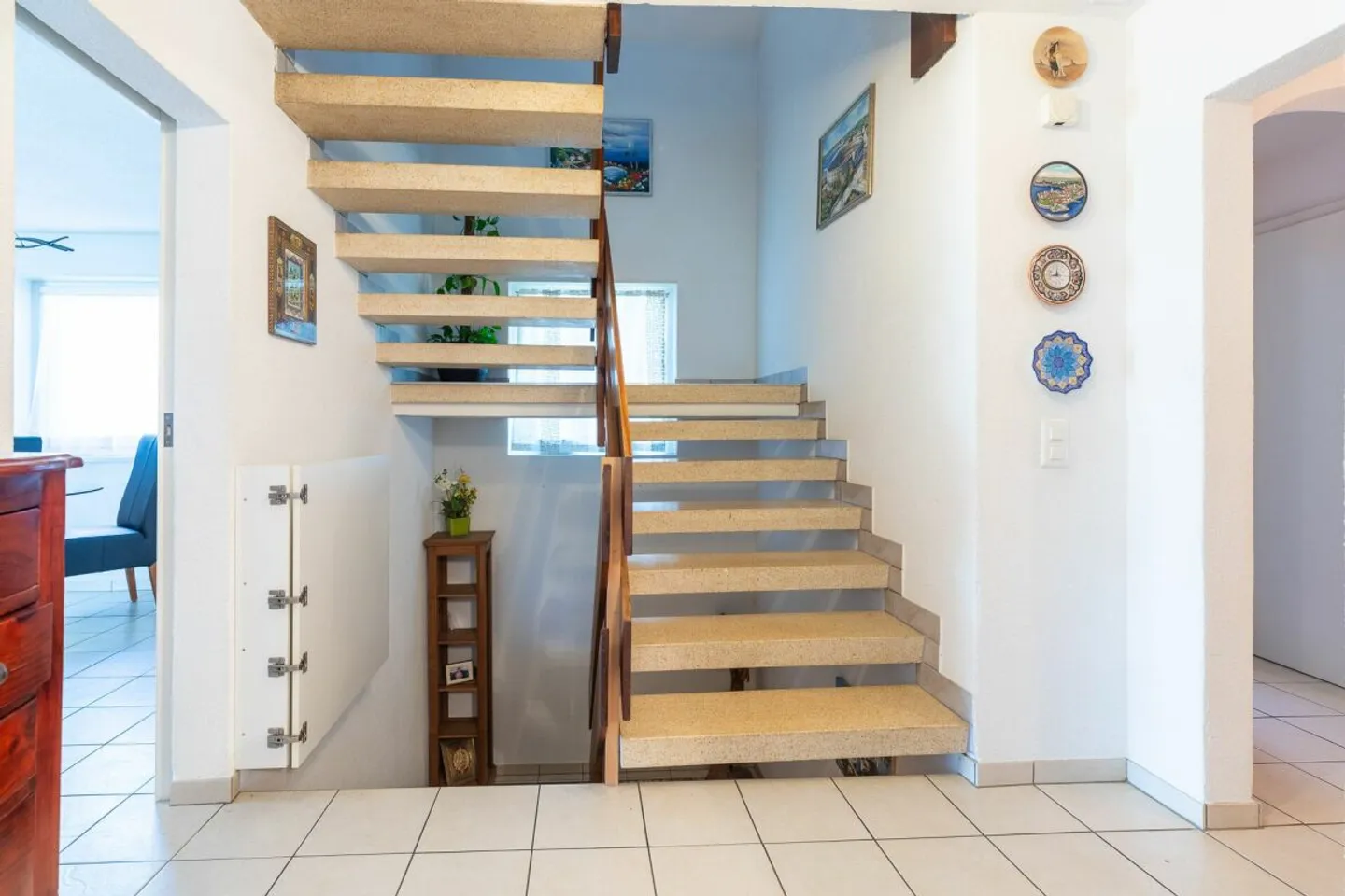 Villa unifamiliare spaziosa - vista mozzafiato e garantita sul lago di Neuchâtel - Casa unifamiliare spaziosa - vista garantita sul lago di Neuchâtel - Foto 13 di 24