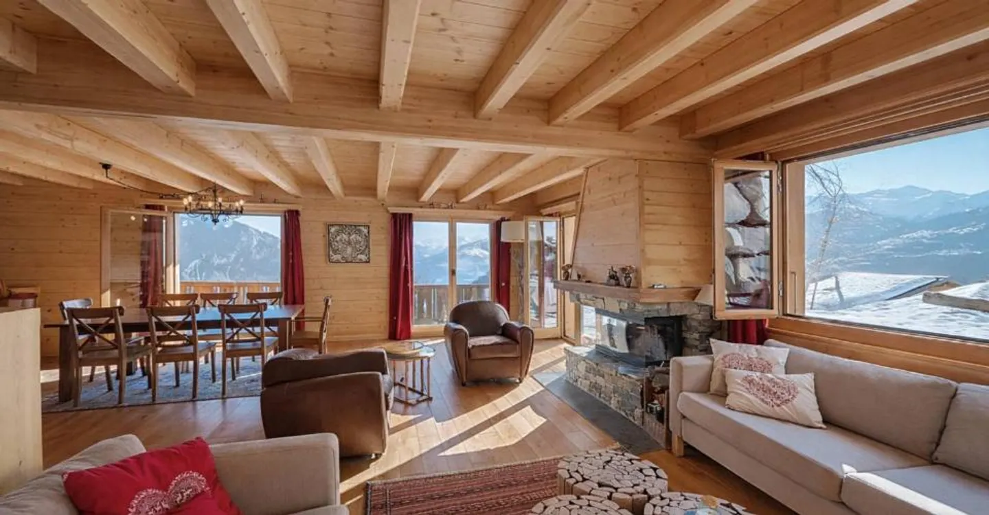 Chalet eccezionale con vista panoramica - Foto 2 di 9