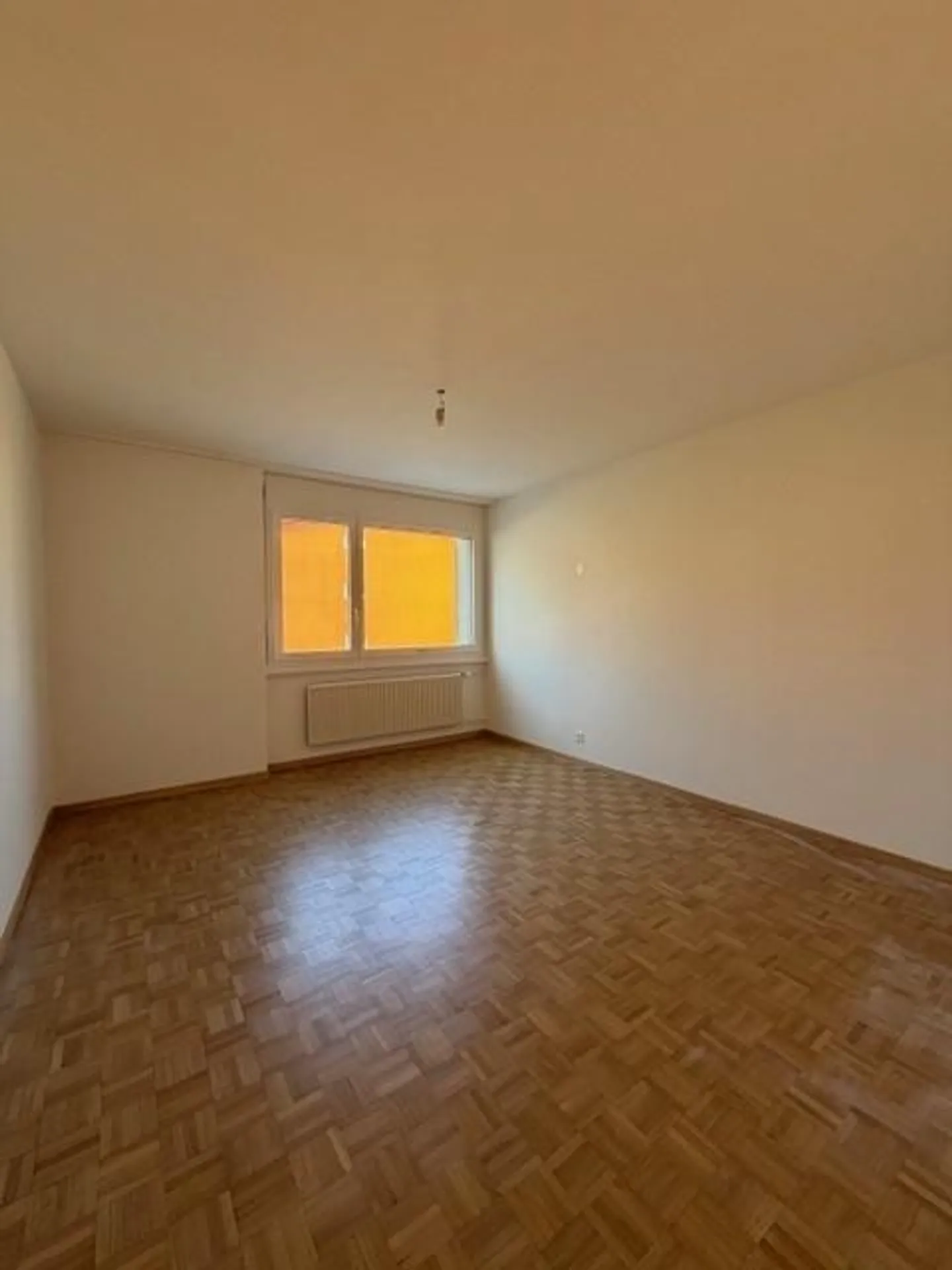 Attractive Family Apartment with Large Terrace in Lucerne - Photo 8 of 11