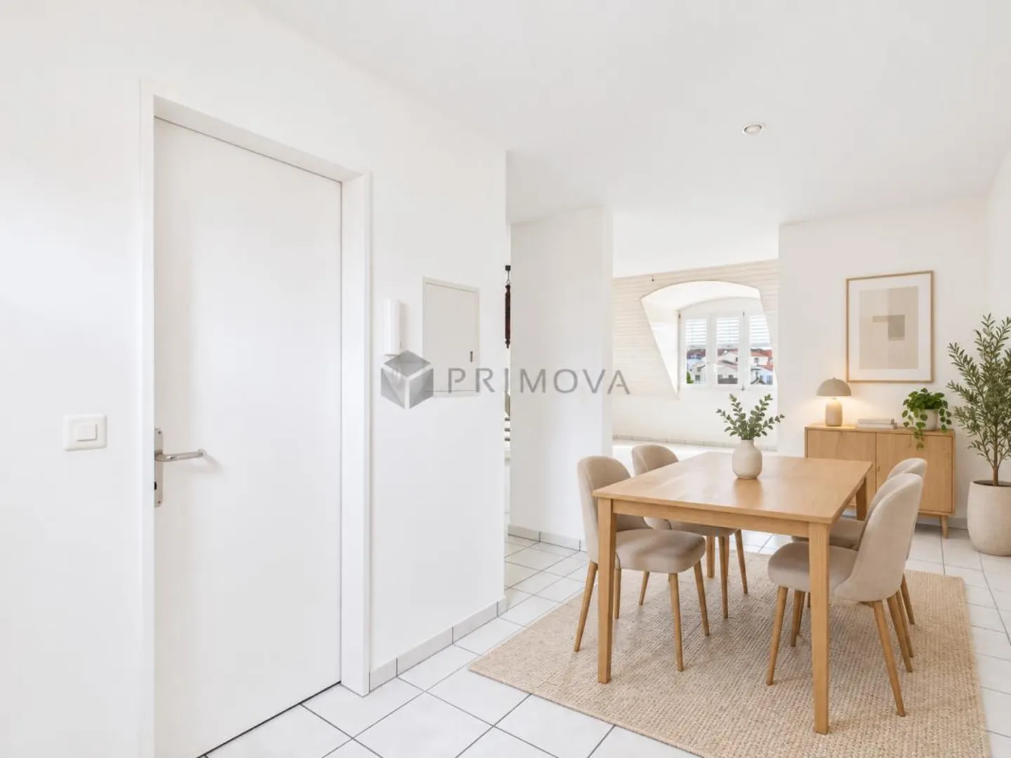 Light, Charm & Comfort - 2.5 Room Attic Apartment in Klingnau - Photo 2 of 8