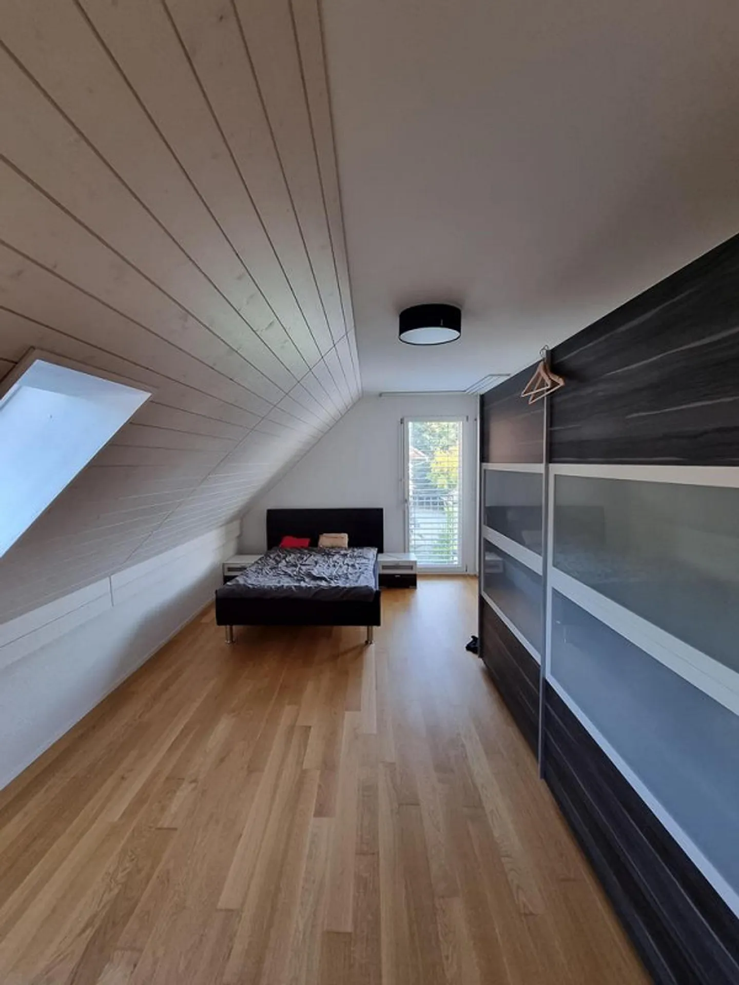 Moderne Wohnung mit Balkon - Foto 7 von 10