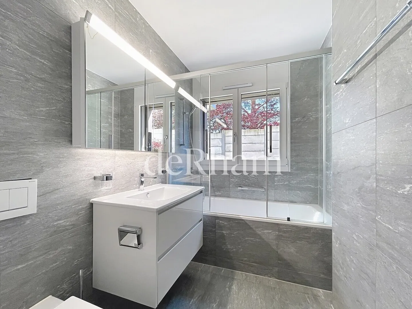 Appartement Magnifique avec Jardin - Photo 5 sur 11