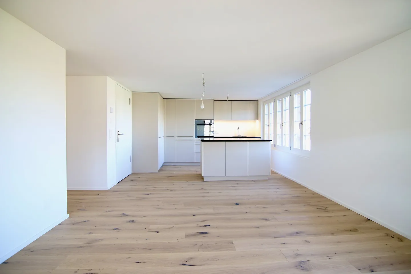 Charmante Bauernhauswohnung - Foto 1 von 8