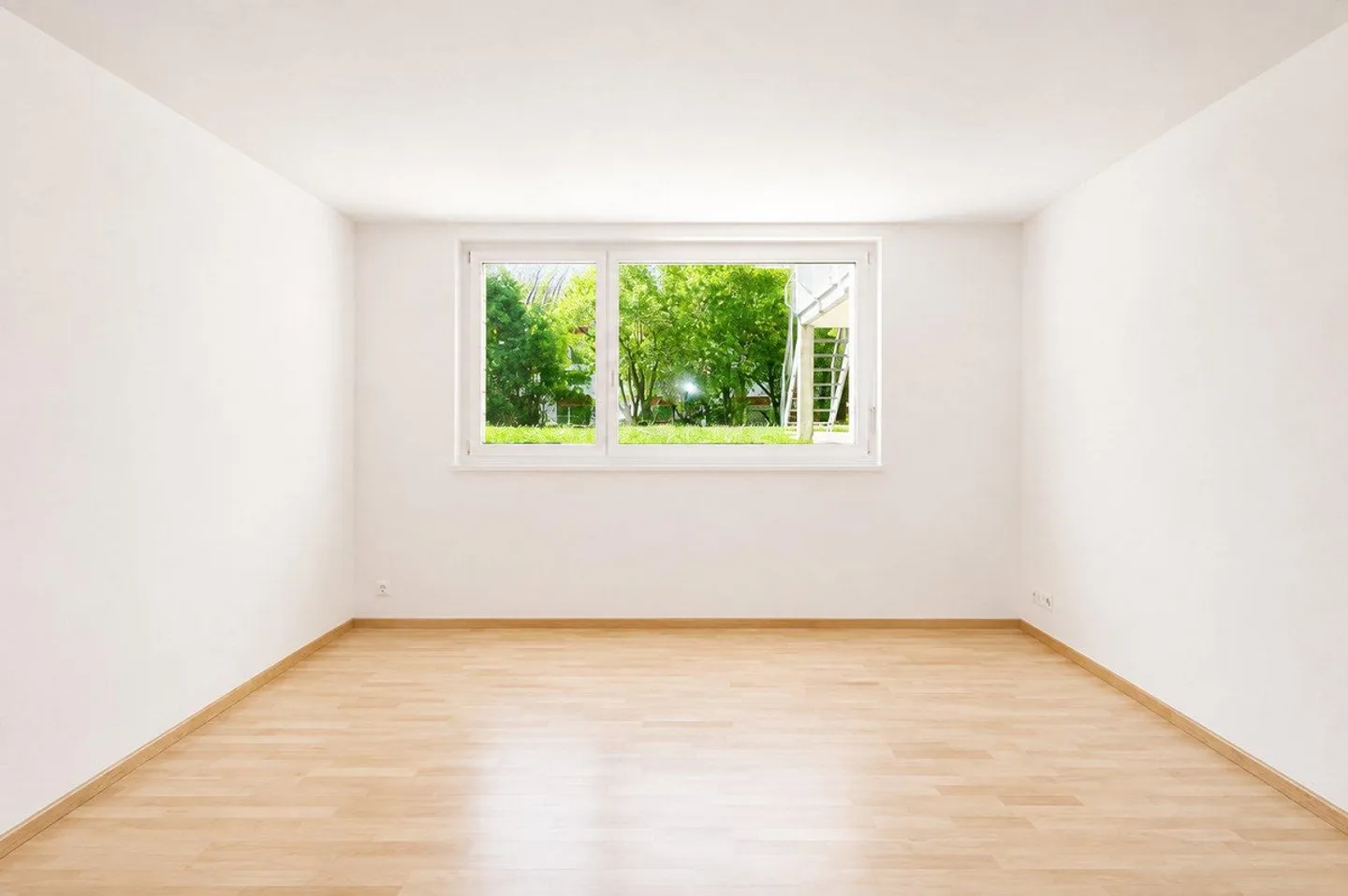 Spacious 4.5-room apartment with winter garden in Bottmingen - Photo 9 of 13
