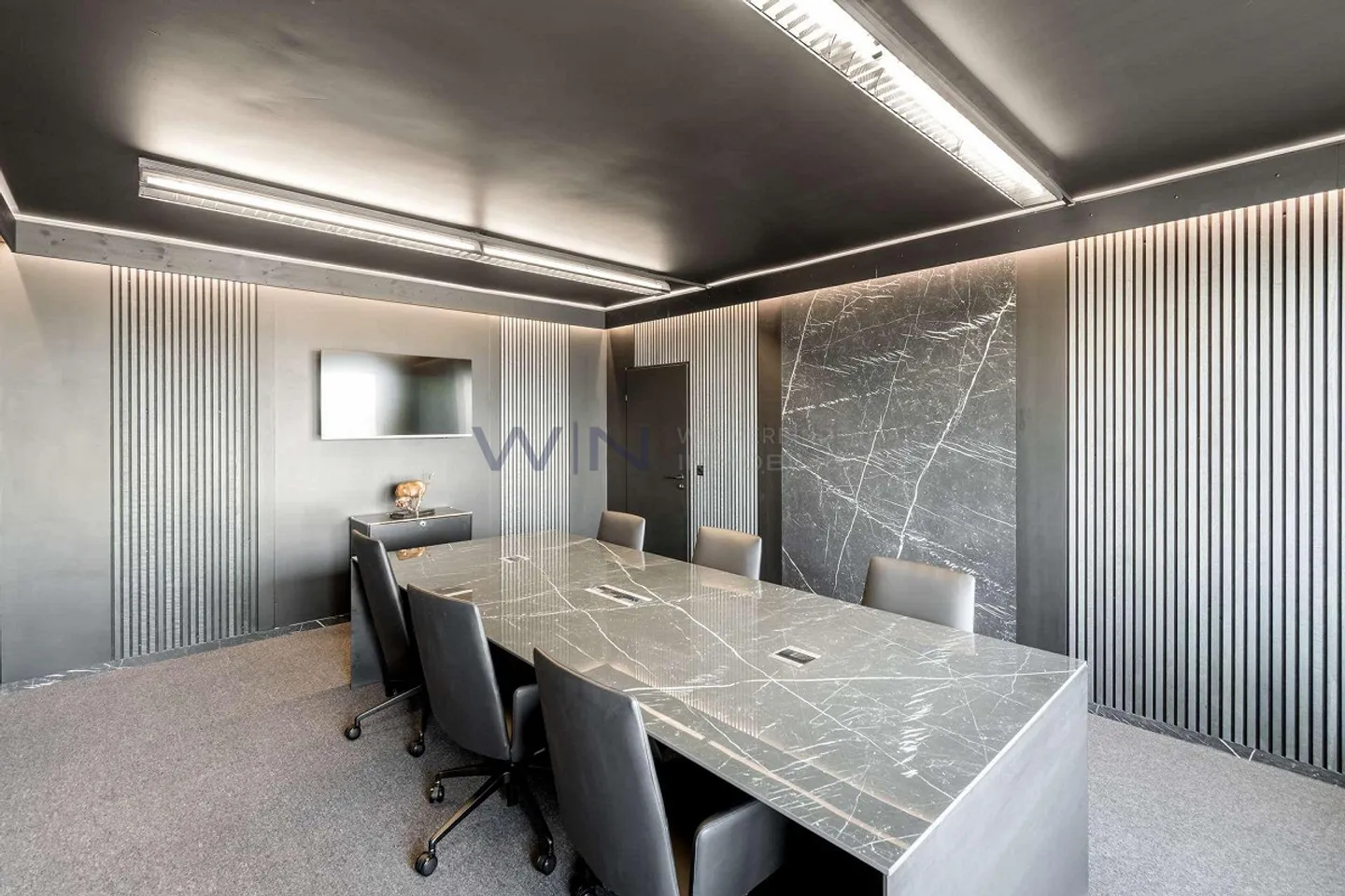 Black Office: Sala riunioni di lusso sul lago di Zurigo - Foto 2 di 5