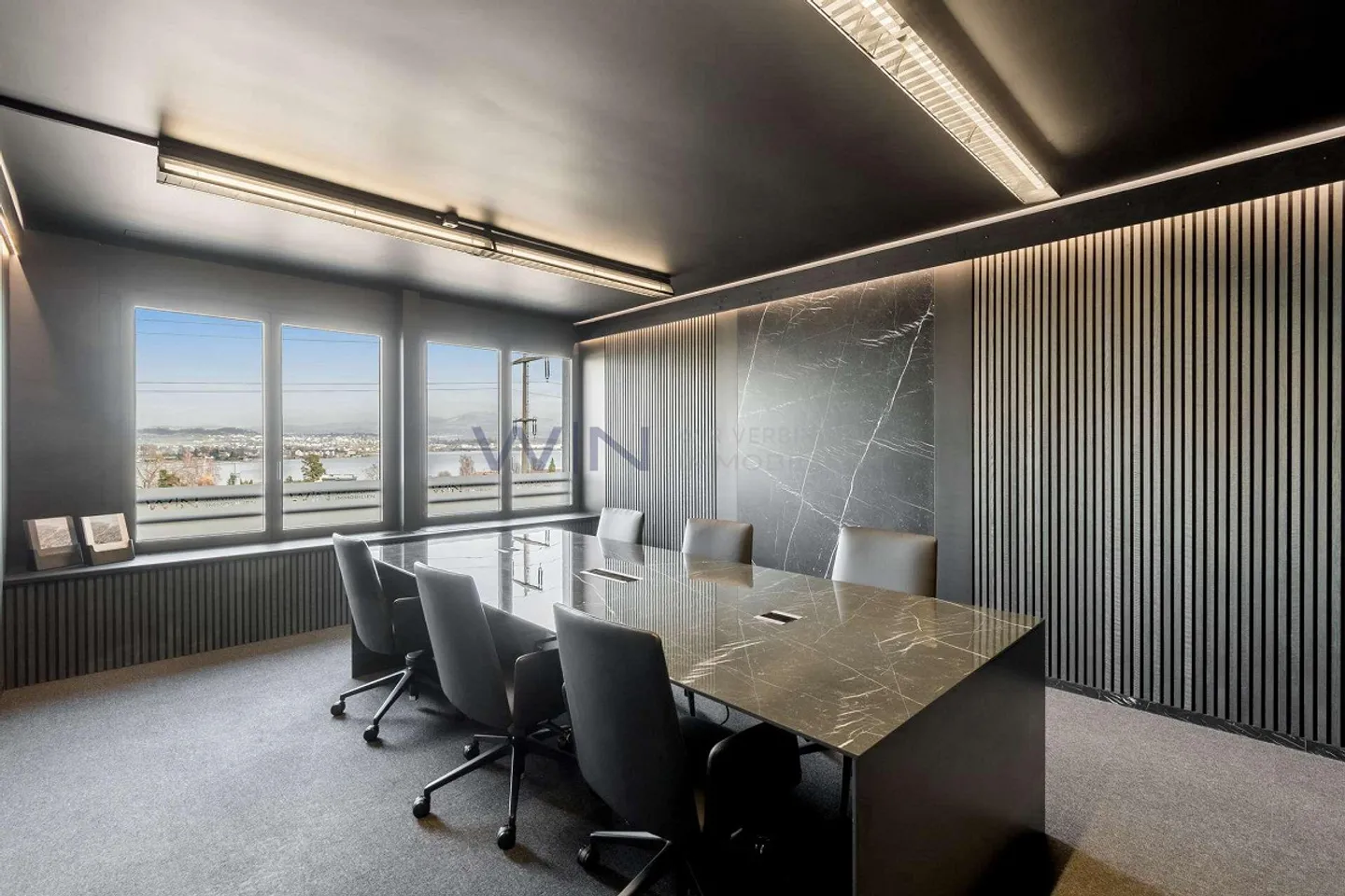 Black Office: Sala riunioni di lusso sul lago di Zurigo - Foto 4 di 5