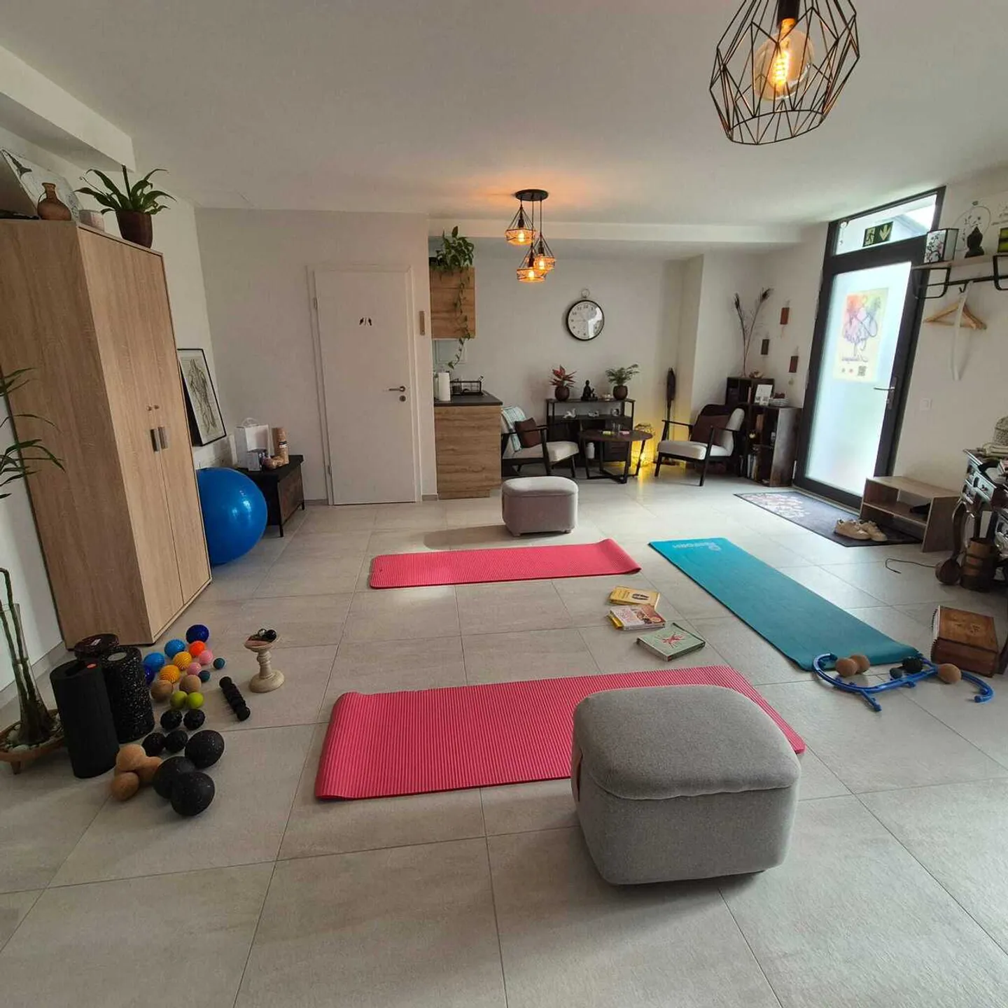 Bel locale commerciale di 42 m2 al piano terra disponibile immediatamente - Foto 1 di 3