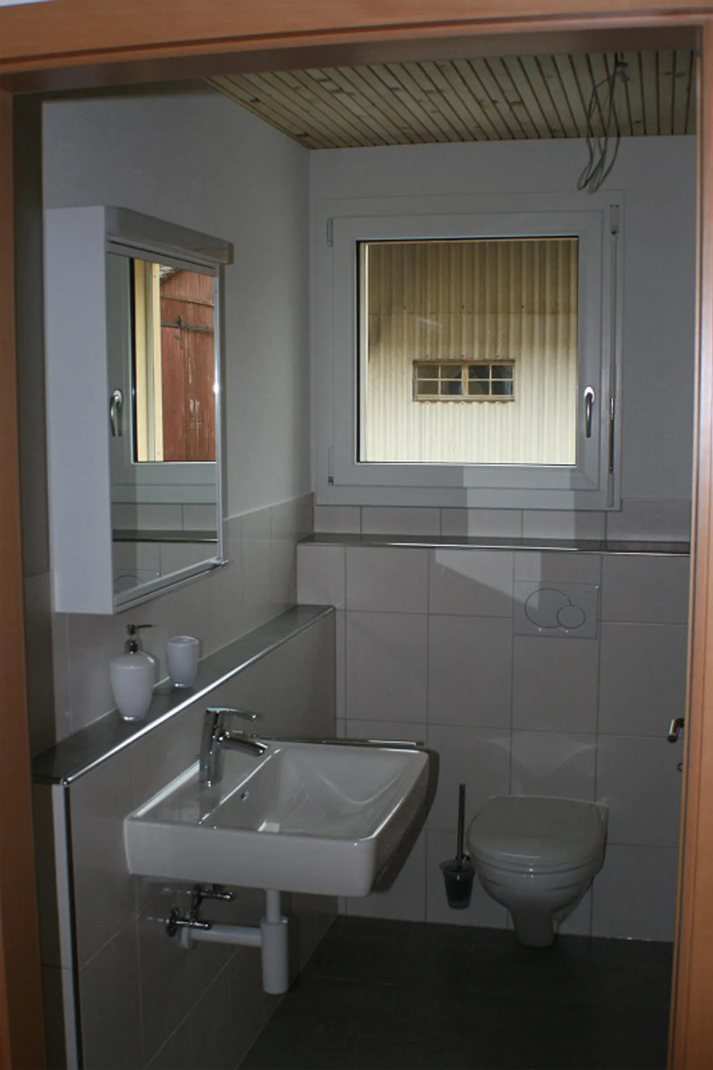 Appartamento al piano terra di 4,5 stanze - Foto 6 di 8