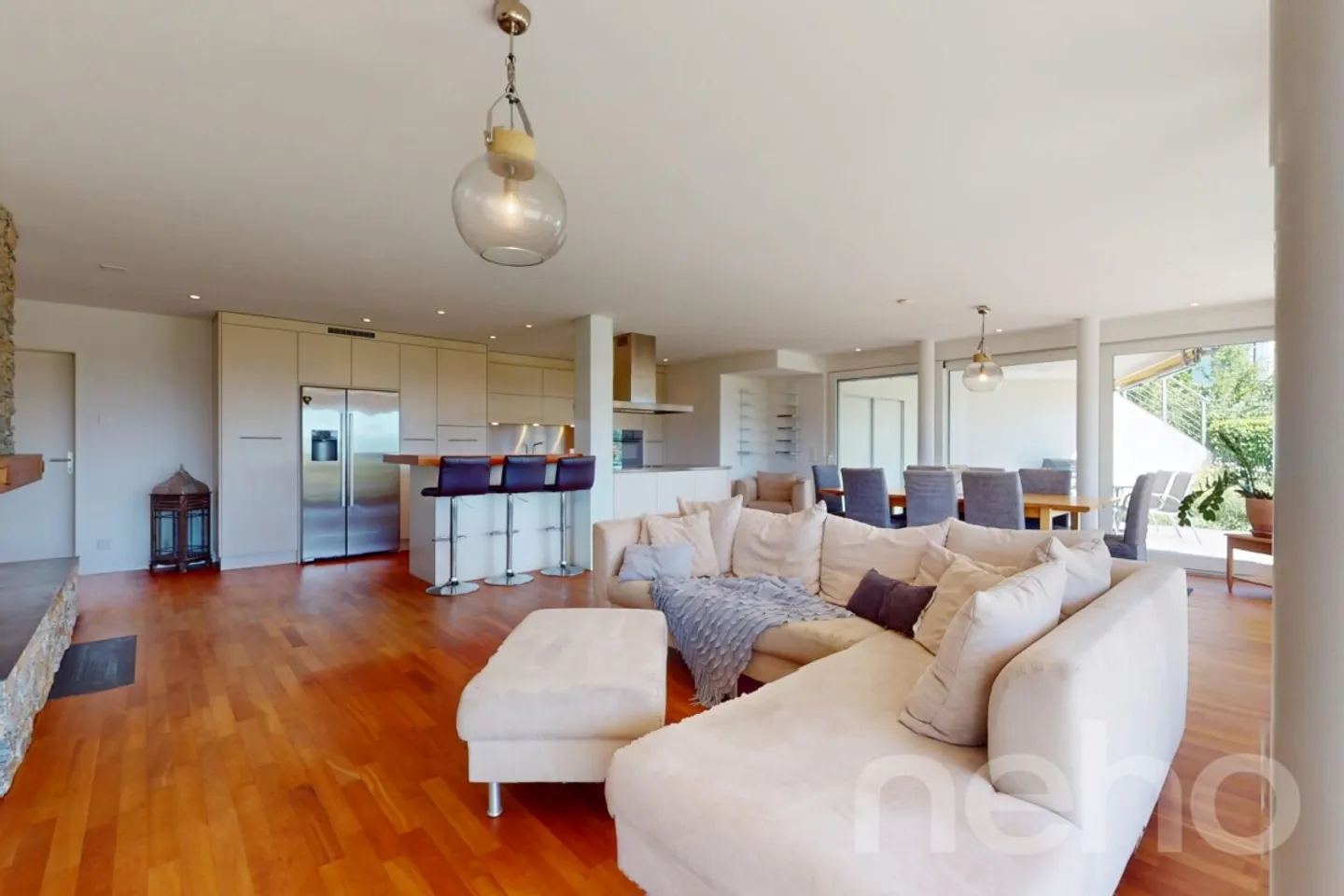 Stepped apartment for sale - Photo 2 of 13