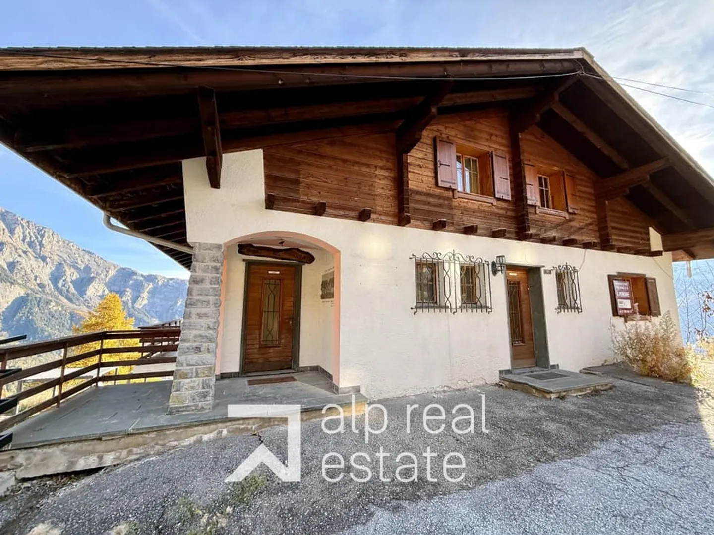 Charmant 2.5 pièces neuf avec vue exceptionnelle sur les montagnes - Photo 8 sur 8