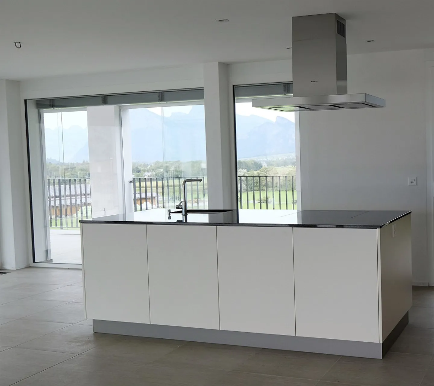 Appartamento attico esclusivo 4.5 locali al 6° piano - Foto 6 di 8
