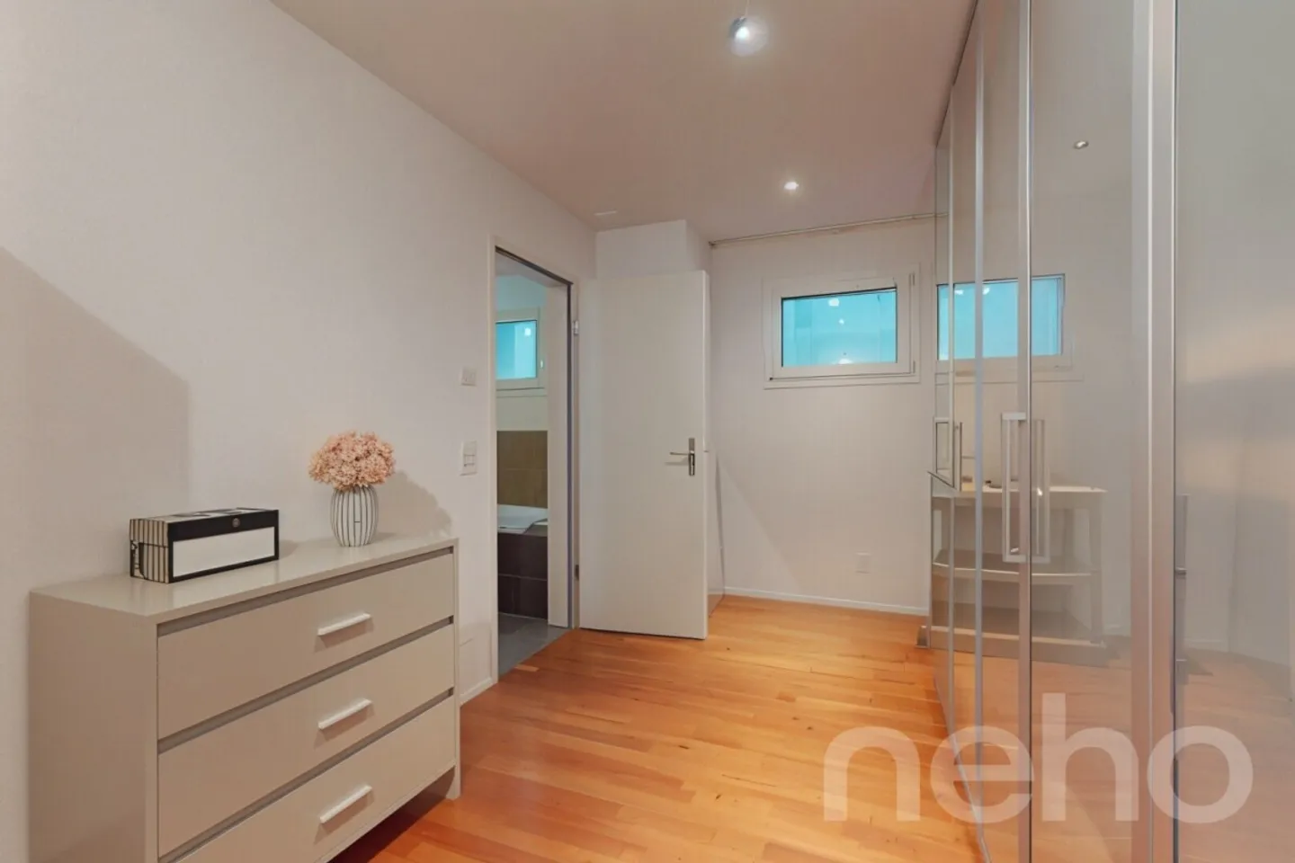 Stepped apartment for sale - Photo 8 of 13